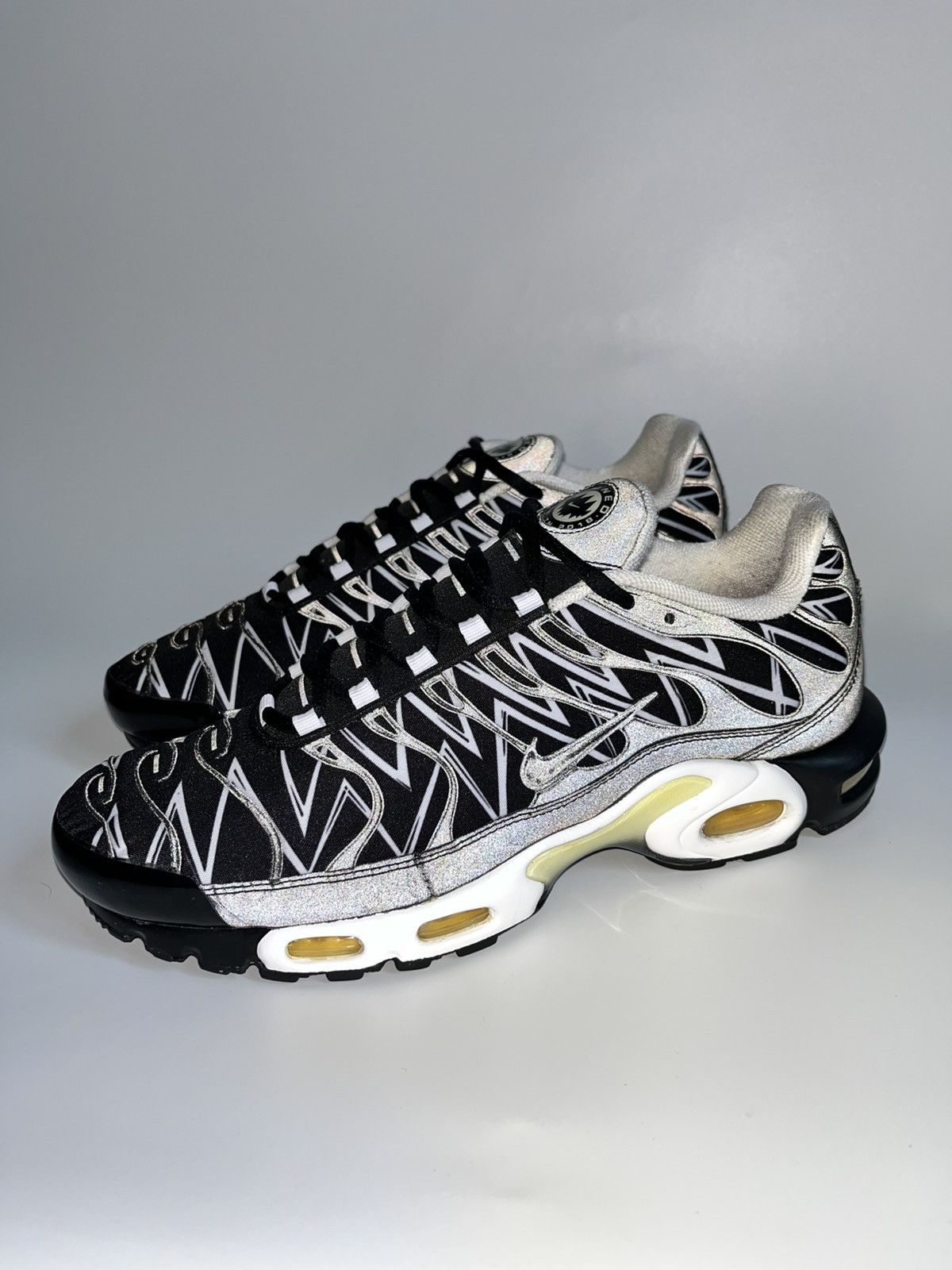 Nike Nike Air Max Plus Tn Shark (Black) Reflective Size US 11 / EU 44 - 9 Thumbnail