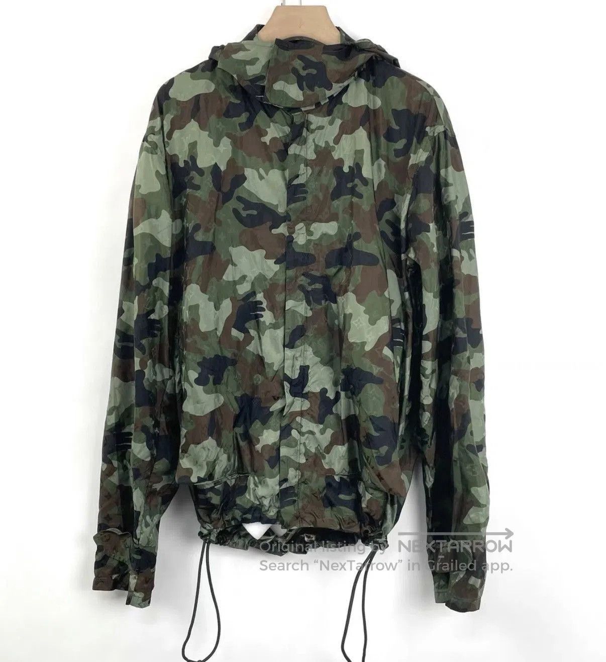 Louis Vuitton Green Camouflage Hooded Light Jacket Size L. Size US L / EU 52-54 / 3 - 1 Thumbnail
