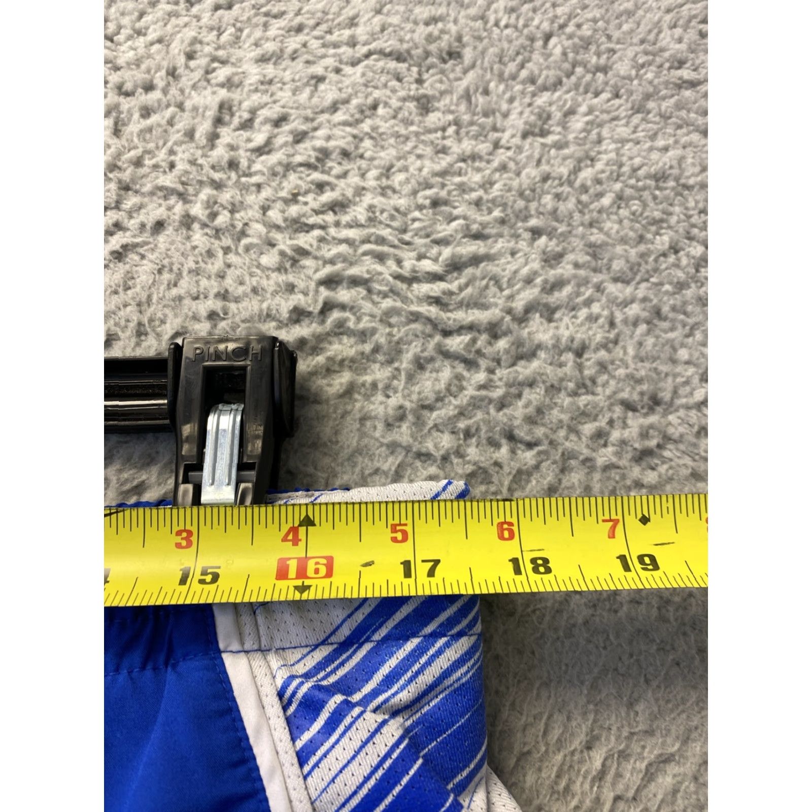 Nike Nike Shorts Women L Adult Group Gym Athletic Train Run Logo Dri Fit /114-48 Size 36" / US 14 / IT 50 - 6 Thumbnail