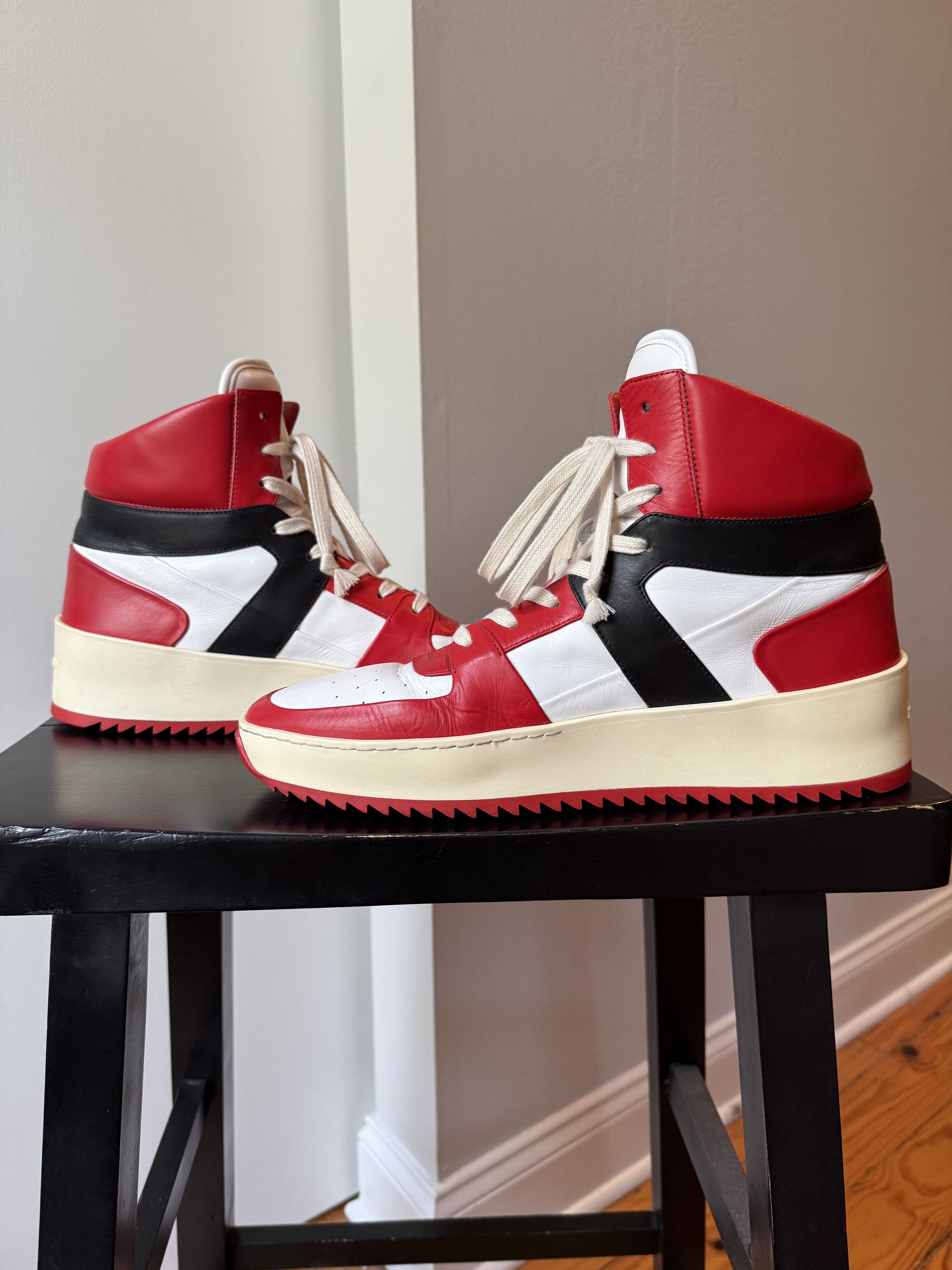 Fear of God Varsity Red Basketball Sneakers Size US 11 / EU 44 - 6 Thumbnail