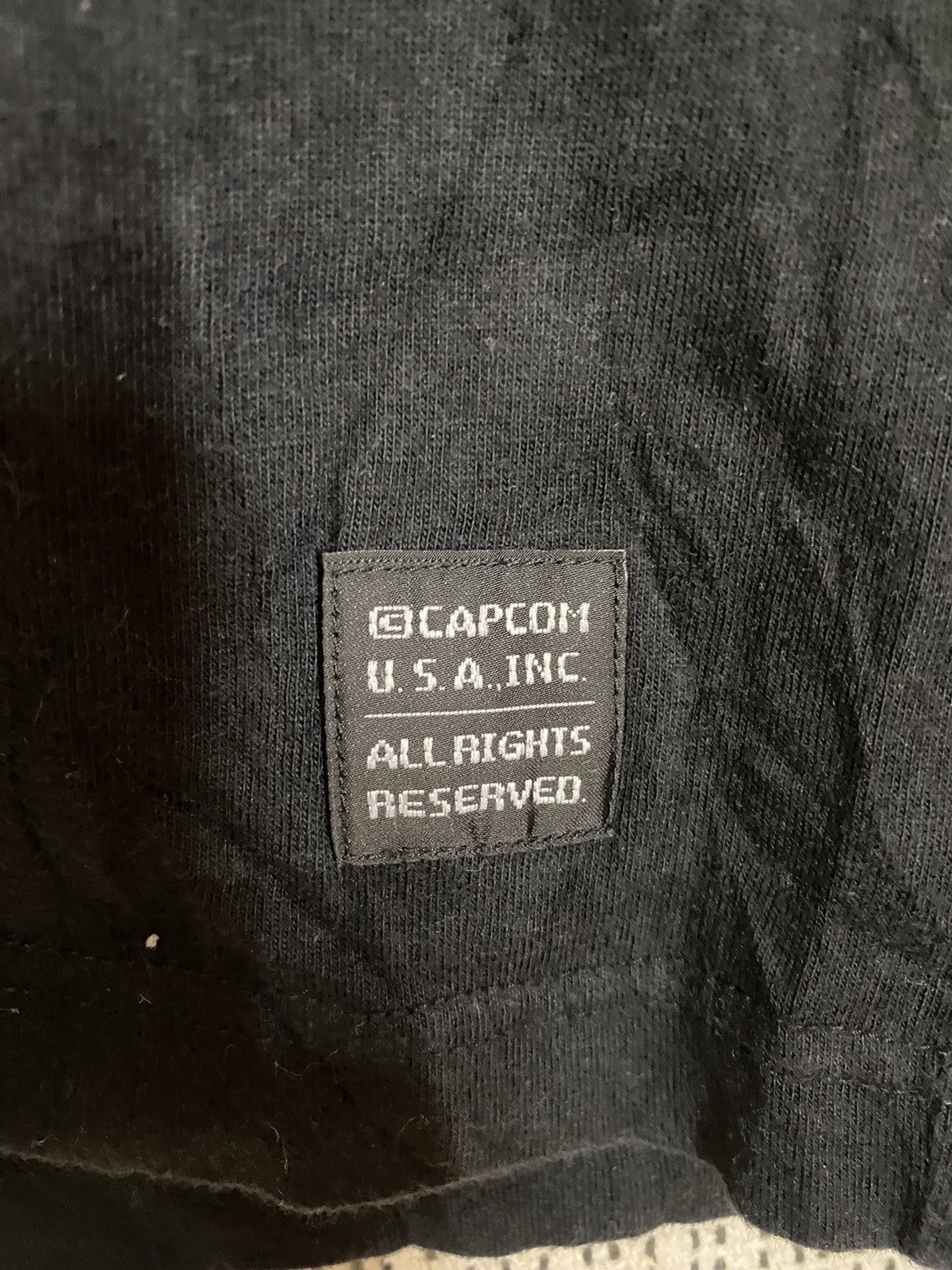 Japanese Brand × Uniqlo 🔥uniqlo x capcom tshirt Size US L / EU 52-54 / 3 - 3 Thumbnail