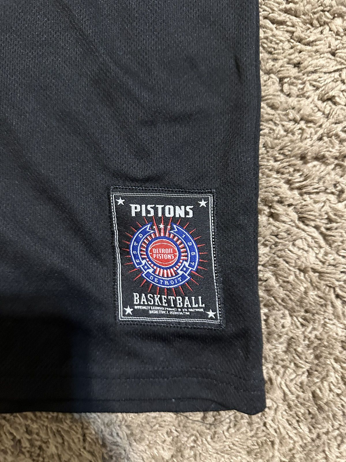 NBA × Vintage Vintage NBA Pistons “cunningham” jersey 00s size medium Size US M / EU 48-50 / 2 - 2 Thumbnail