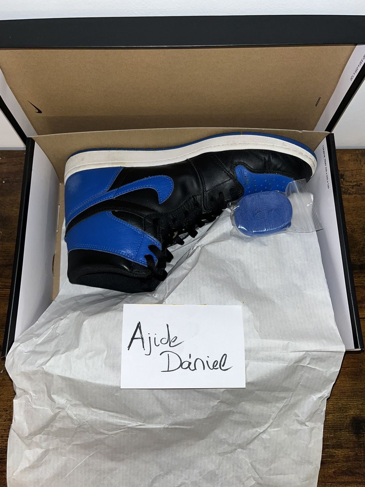 Jordan Brand × Nike Jordan 1 Retro High OG Royal Size US 11.5 / EU 44-45 - 6 Thumbnail