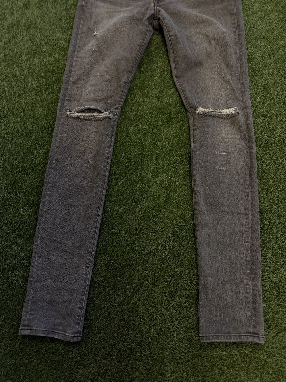 Amiri Amiri Jeans Grey Casual Pants Size 30 Clean 🧼 Size US 30 / EU 46 - 3 Thumbnail