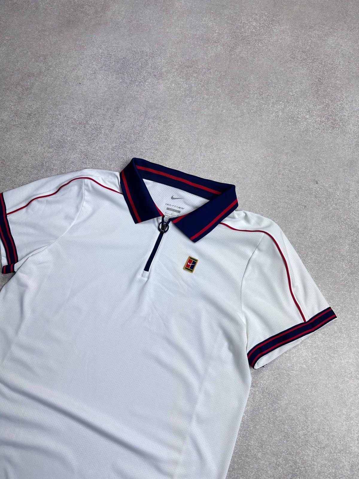Nike Vintage Nike Challange Court Andre Agassi Y2K Shirt Rare S Size US S / EU 44-46 / 1 - 2 Thumbnail