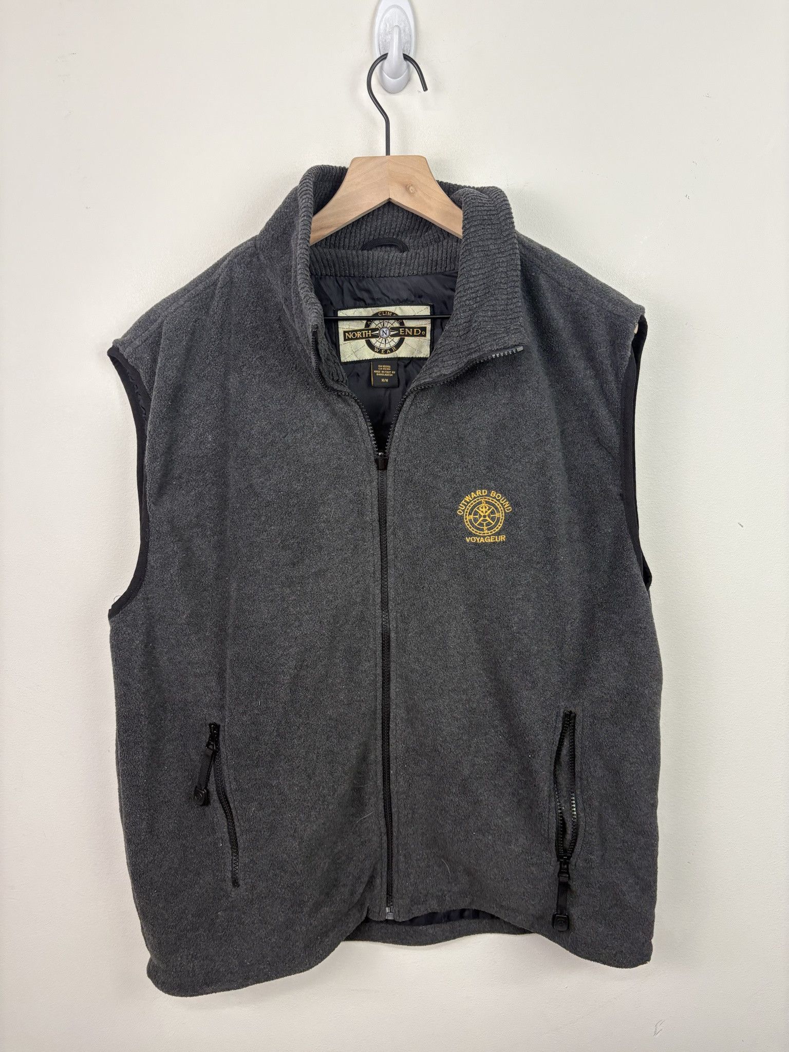 Other Vintage Knit Crewneck "Voyager Village Country Club " Pullover Cardigan Size US L / EU 52-54 / 3 - 1 Thumbnail