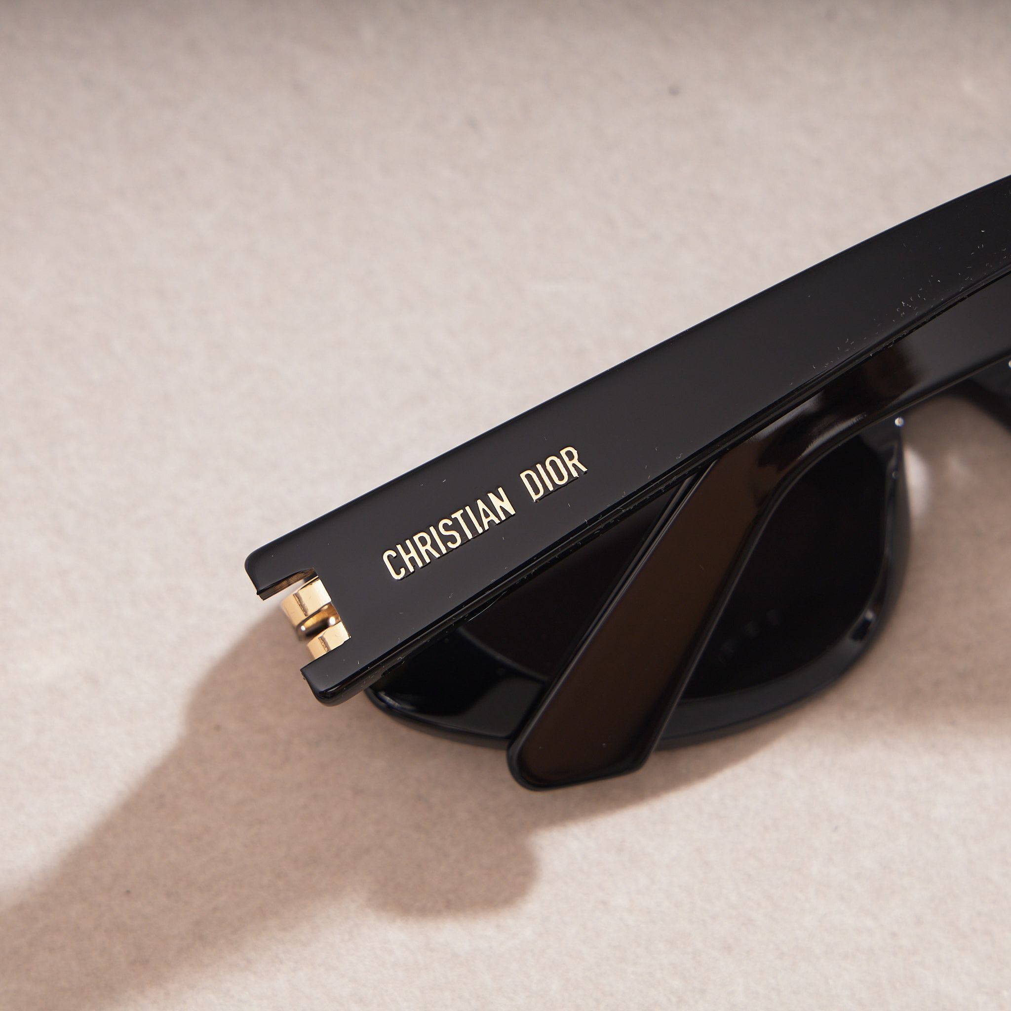 Dior DIOR CDIOR B1U Black Butterfly Sunglasses Size ONE SIZE - 6 Thumbnail