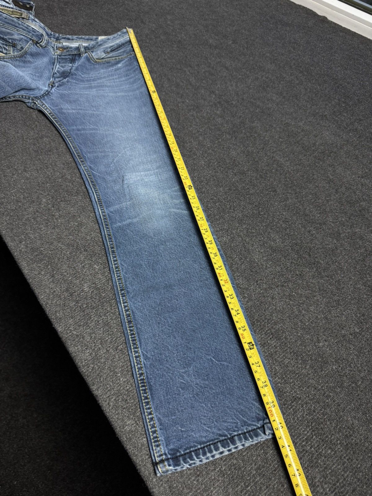 Diesel Luxury 00s Y2K Diesel Belther Straight Punk Rock Denim Jeans Size US 29 - 21 Thumbnail