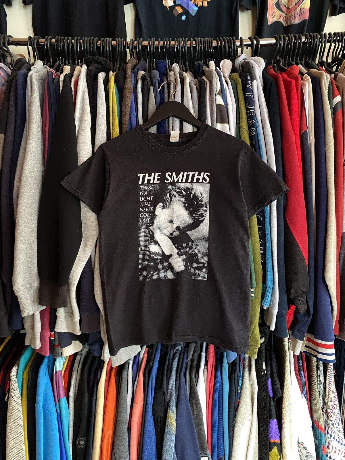 Band Tees THE SMITHS THERE IS A LIGHT THAT NEVER GOES OUT VINTAGE TEE Size US S / EU 44-46 / 1 - 1 Thumbnail