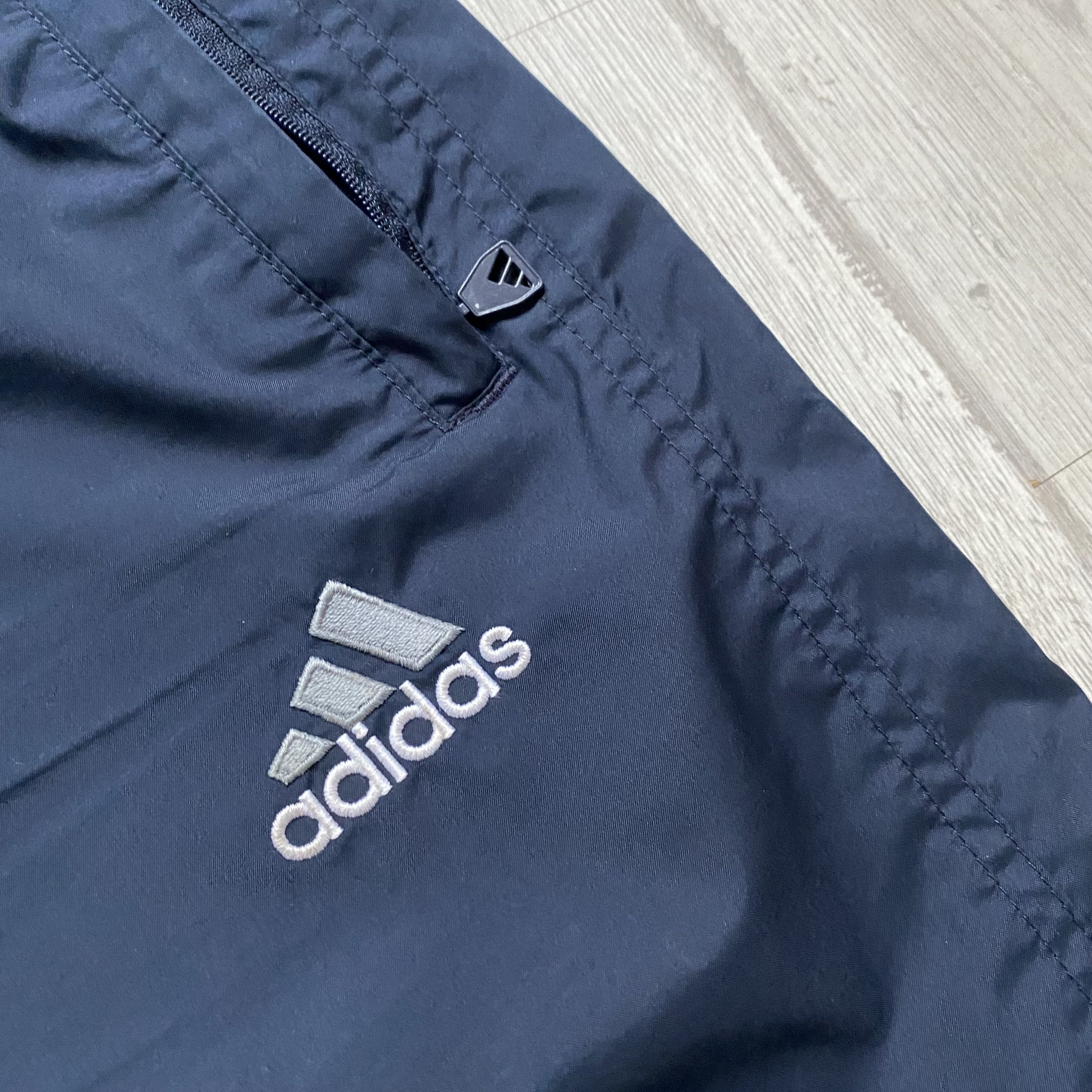 Adidas Adidas 00’s Vintage Y2K Nylon Track Baggy Pants drill Size US 32 / EU 48 - 4 Thumbnail