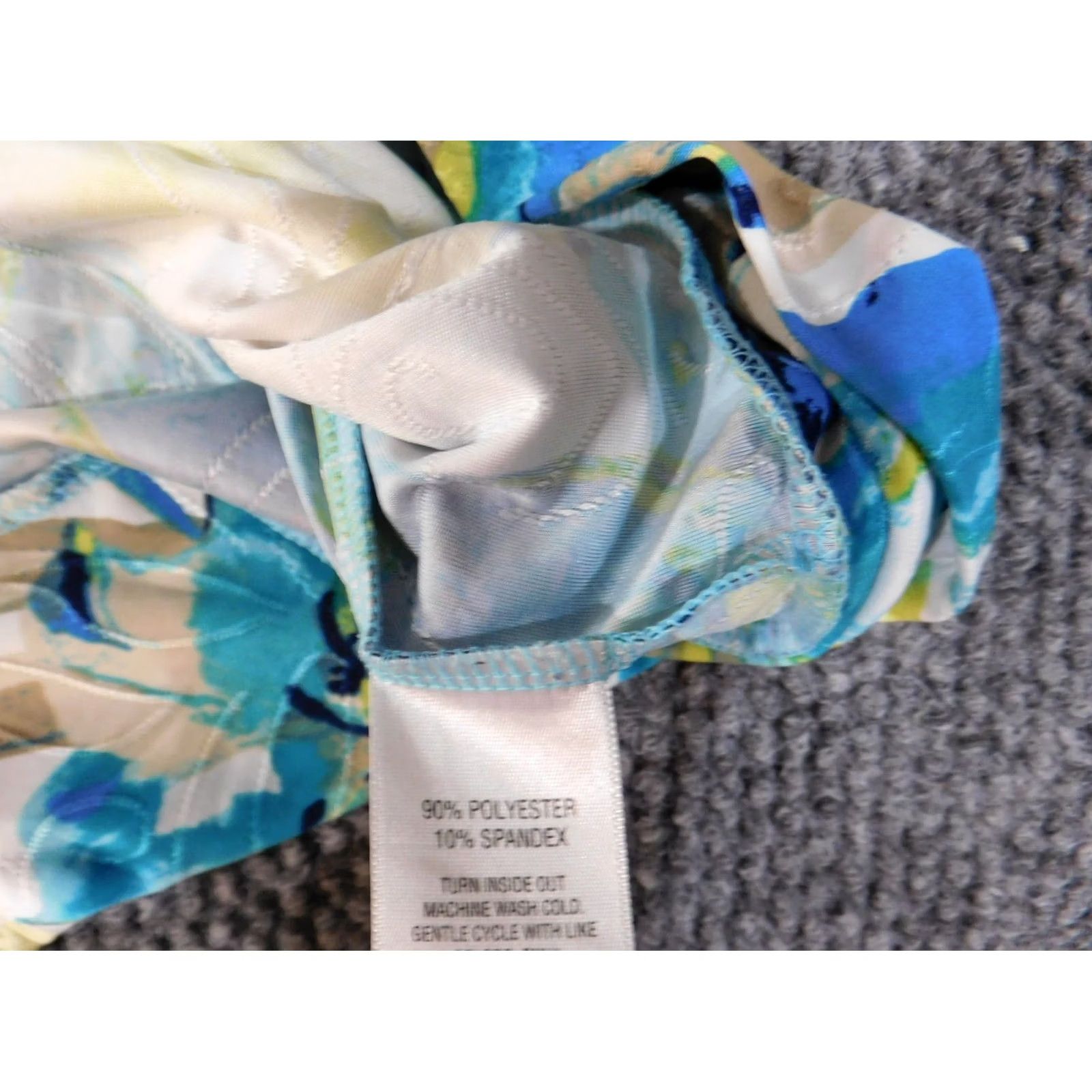 JM Collection JM Collection Blouse Shirt Women XL Blue Floral Sleeveless Polyesters Spandex Knit Breathable Stretch Casual Crew Neck Button Size XL / US 12-14 / IT 48-50 - 7 Thumbnail