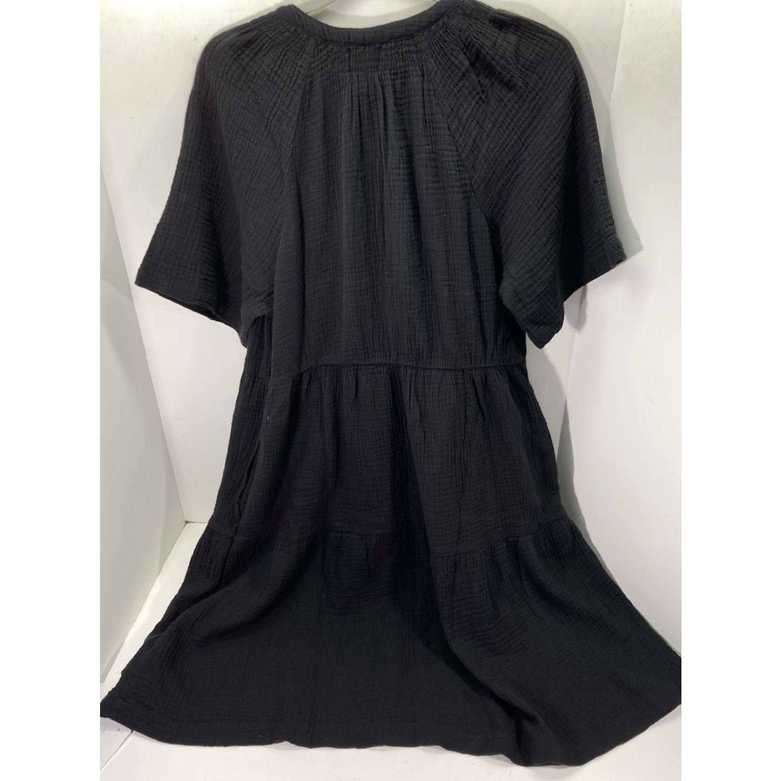 Gap Dress Women Medium Black Short Sleeve Pockets Tiered Gauze NWT Crinkled  Knee Length Maxi