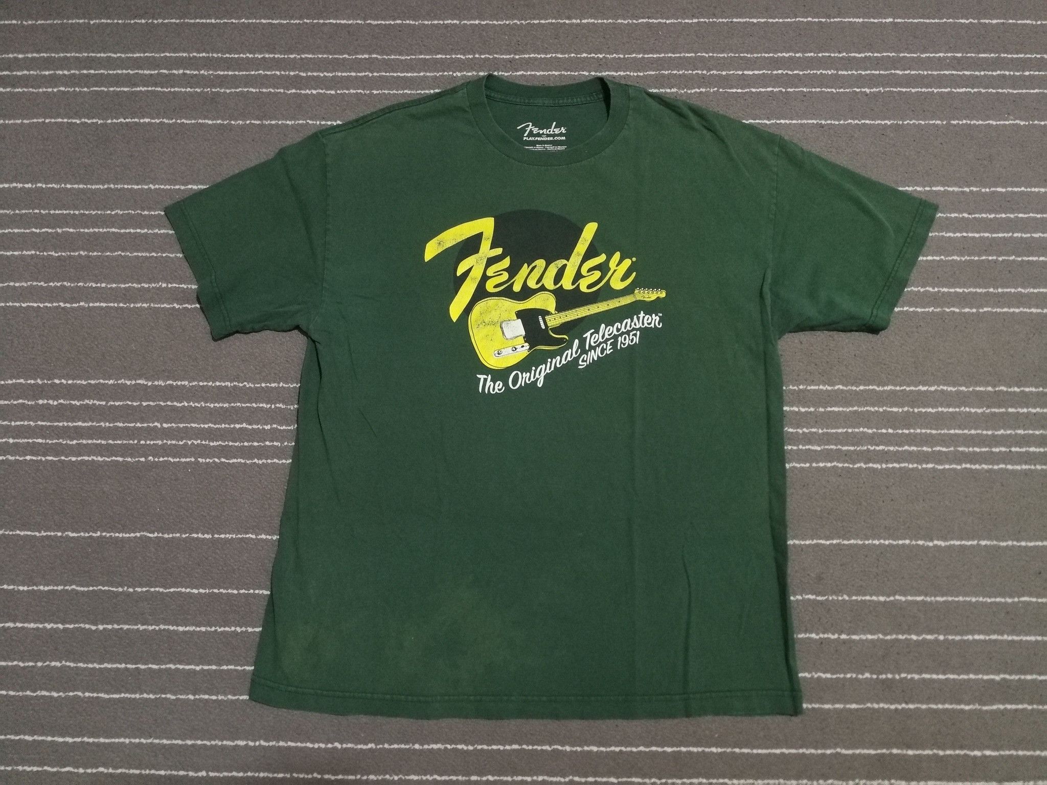 Fender × Vintage Fender the original telecaster tee L 1878 Size US L / EU 52-54 / 3 - 1 Thumbnail