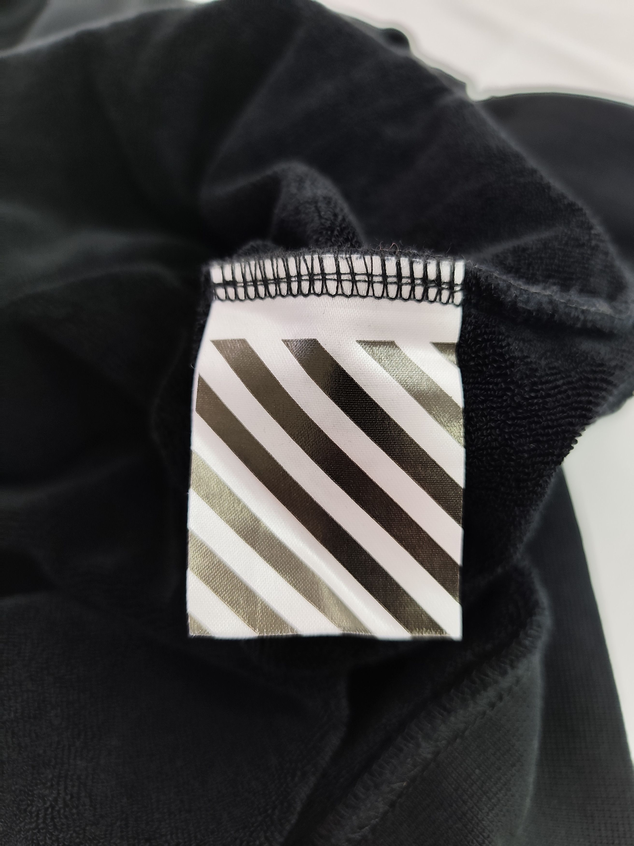 Off-White Off-White x Fragment Design Size US L / EU 52-54 / 3 - 5 Thumbnail