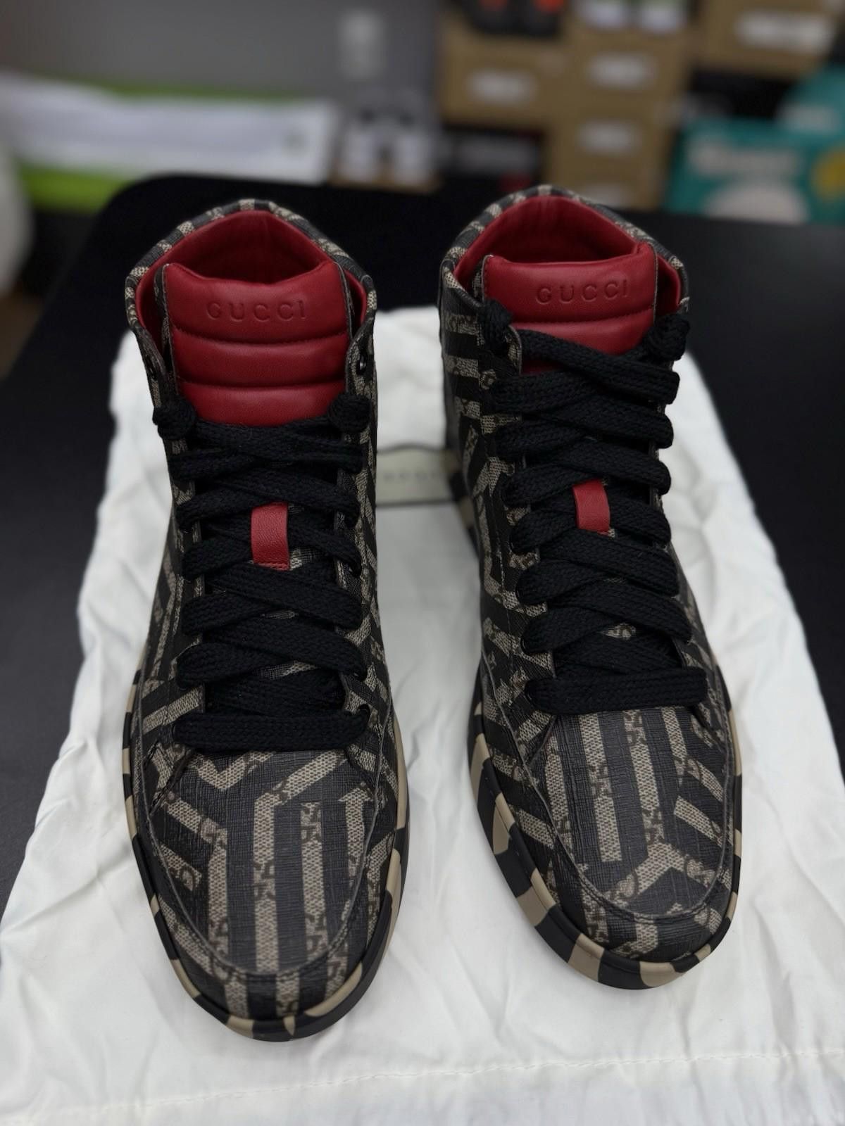 Gucci Authentic Gucci GG Monogram Logo Leather Sneakers 7.5G/8US Size US 8 / EU 41 - 6 Thumbnail