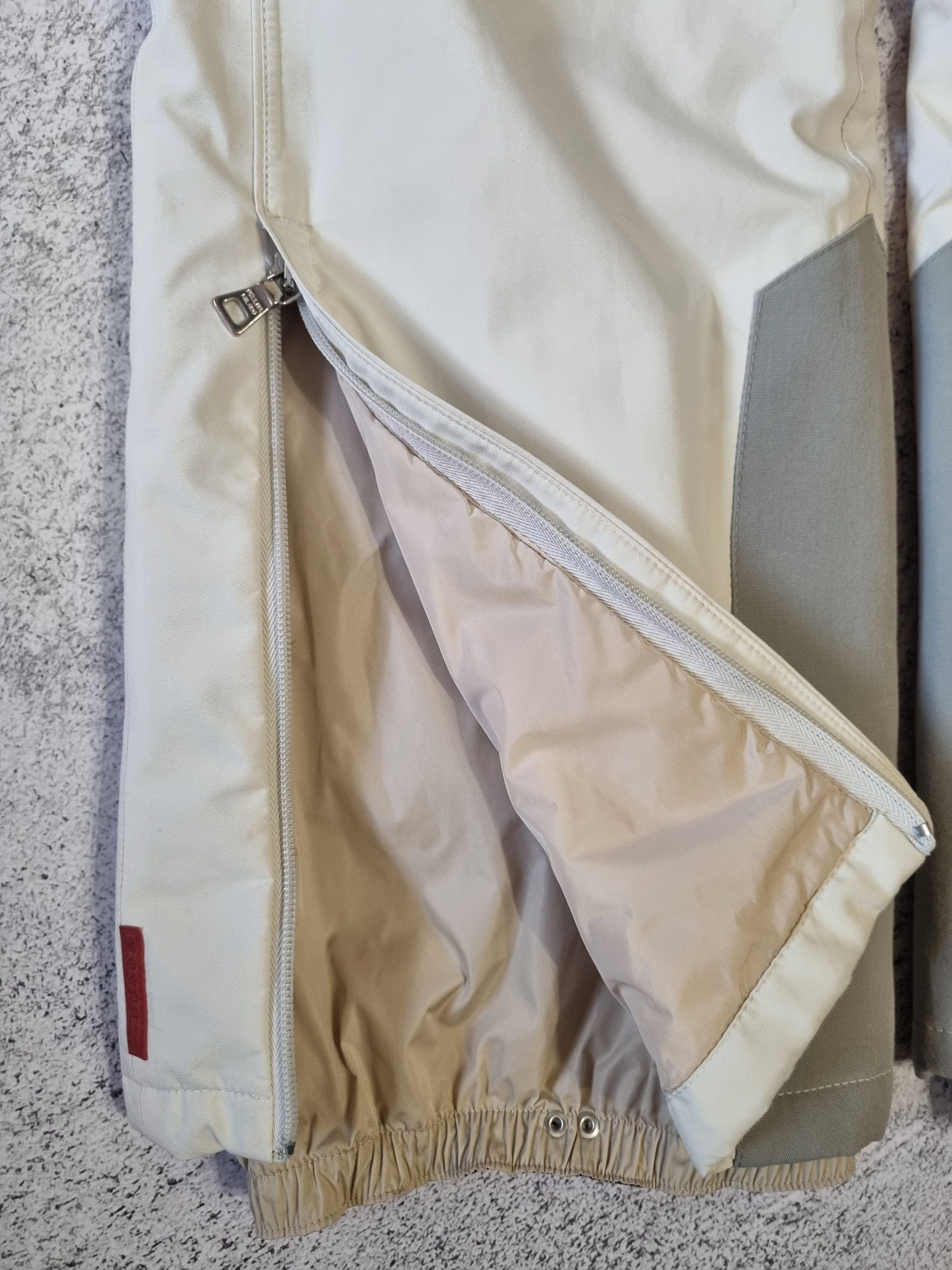 Goretex × Prada × Vintage Vintage Prada Red Tab Gore-Tex Ski Pants Size 32" / US 10 / IT 46 - 14 Thumbnail