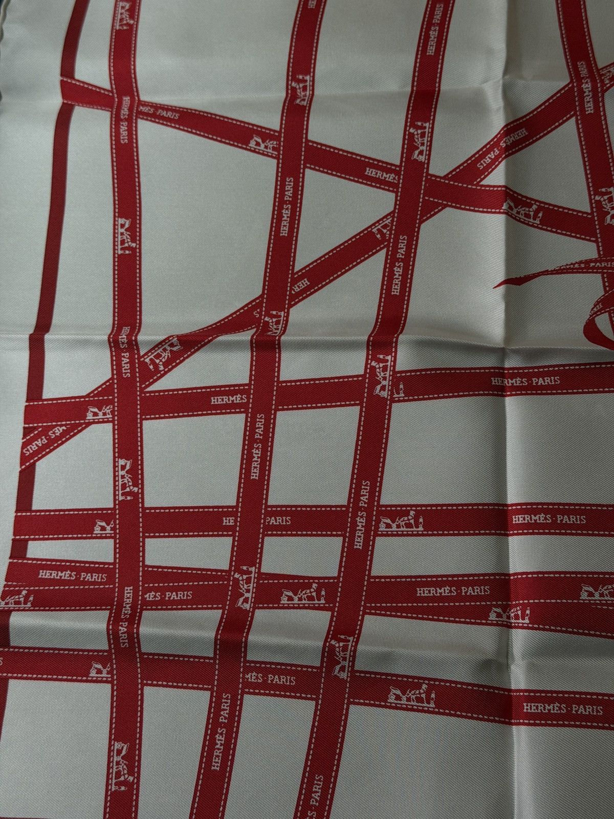 Hermes HERMÈS PETIT CARRÉ 45 BOLDUC SILK SCARF Size ONE SIZE - 5 Thumbnail