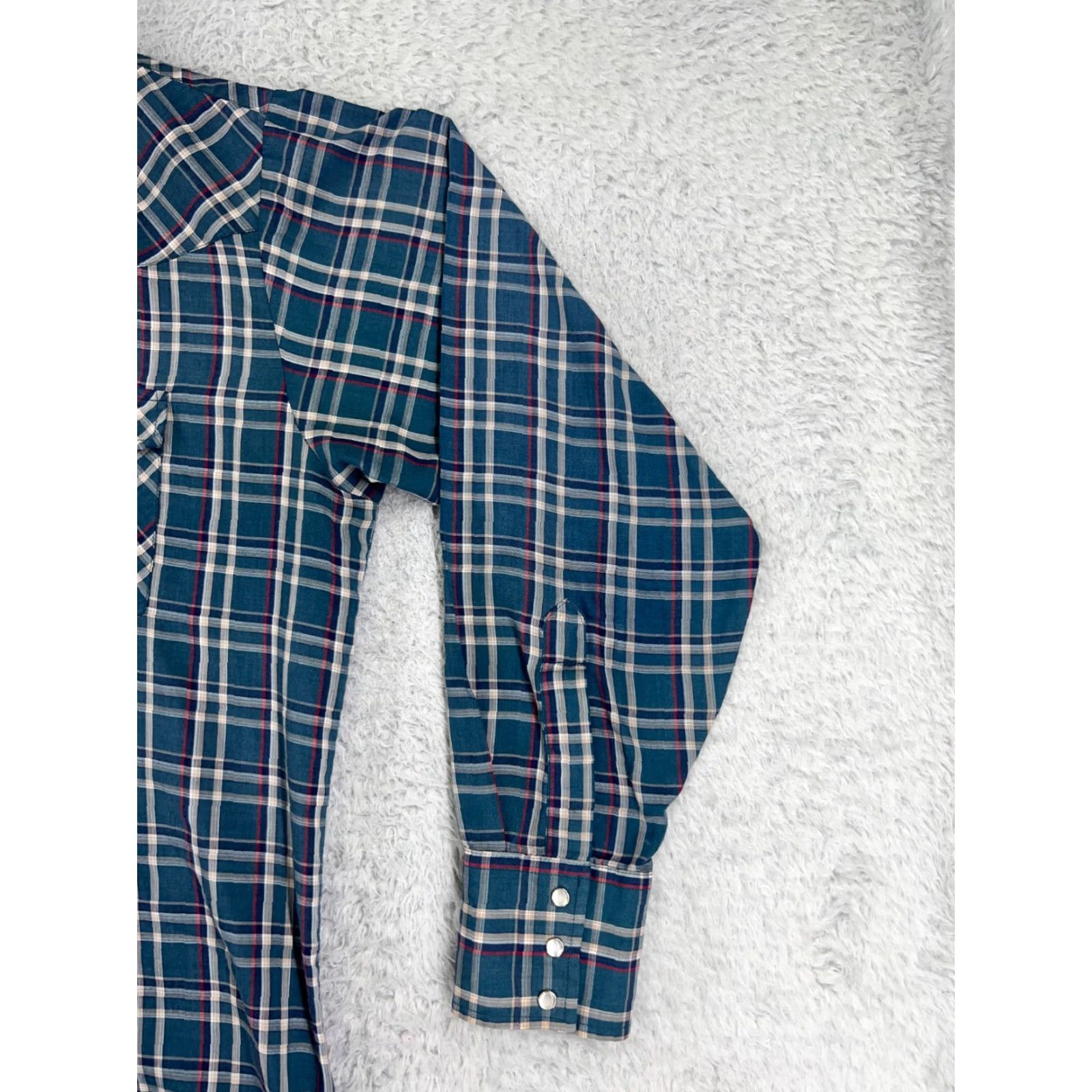 Vintage Plains Shirt Mens Large Blue Beige Plaid Pearl Snap Western Pockets Polyester Size US M / EU 48-50 / 2 - 4 Thumbnail