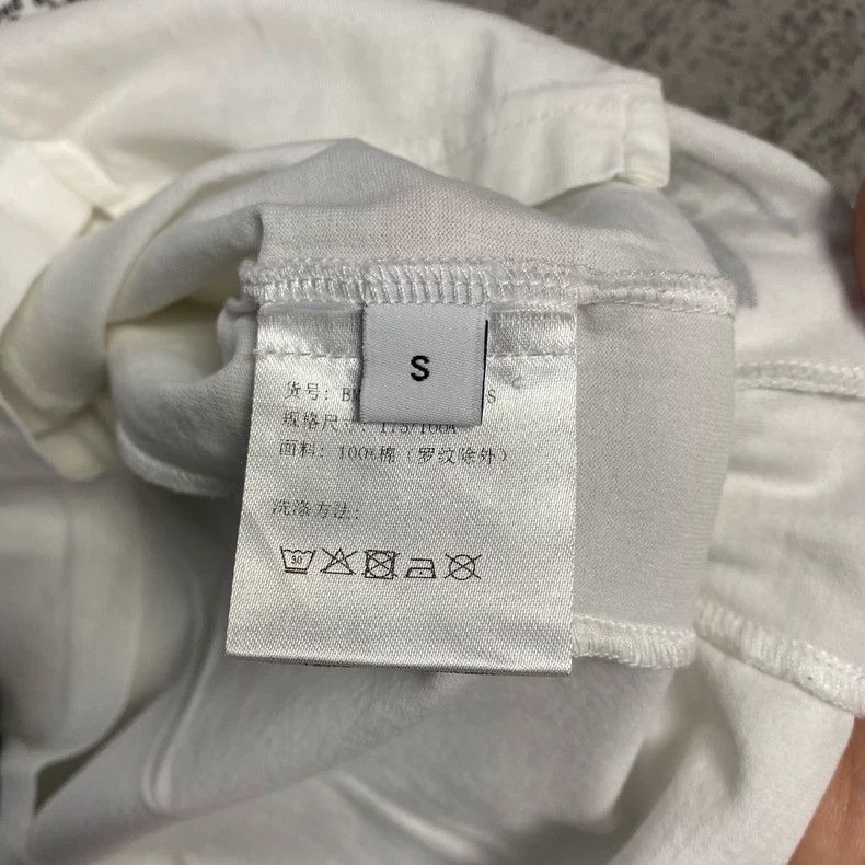 Givenchy Givenchy White Print Pattern Patchwork Short Sleeve Size US S / EU 44-46 / 1 - 4 Thumbnail