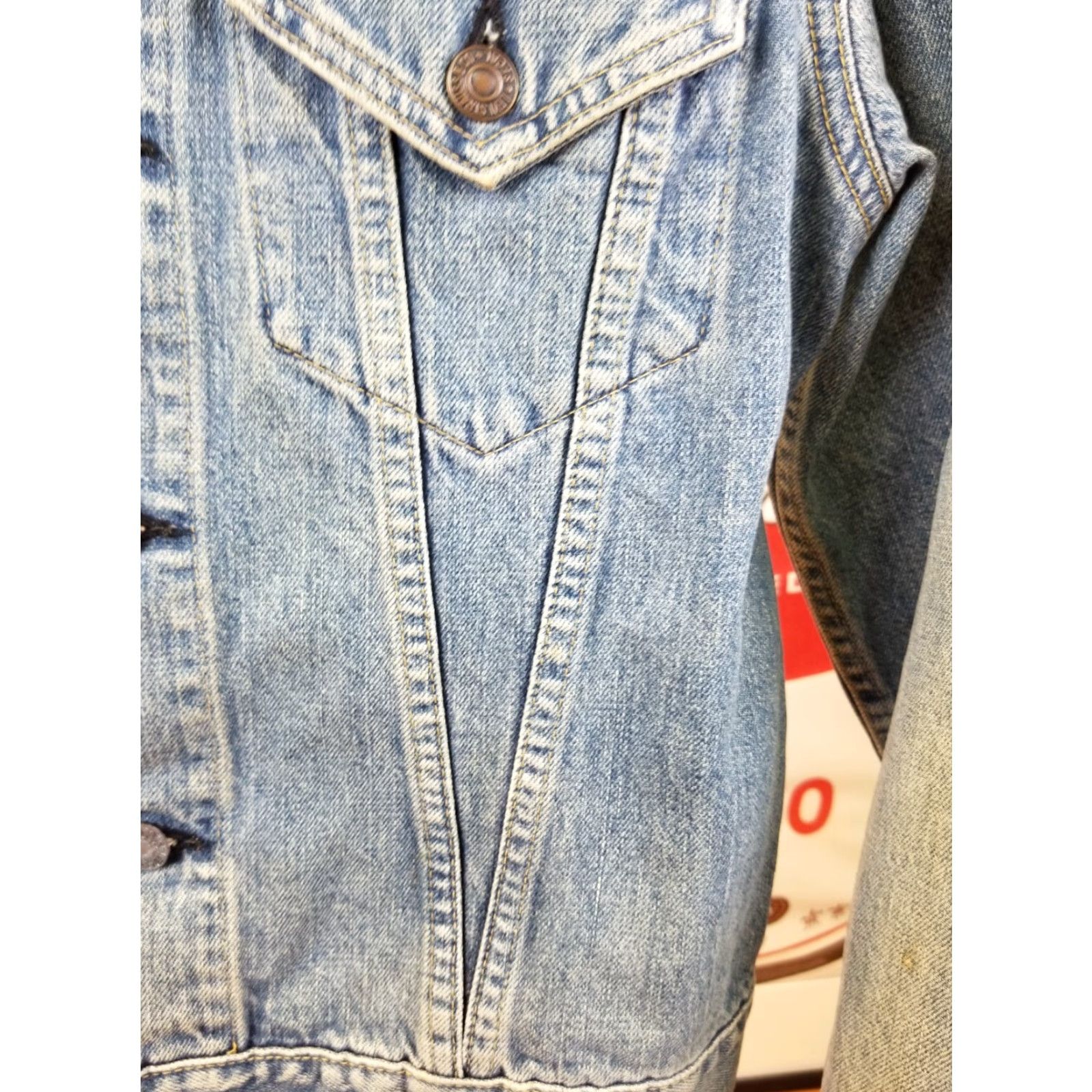 Levi's VINTAGE LEVIS 71557 BIG E DENIM TRUCKER JACKET M MEDIUM BLUE Jeans Jacket Mens Levi's 71557 Big E Repro Japan Size US M / EU 48-50 / 2 - 3 Thumbnail