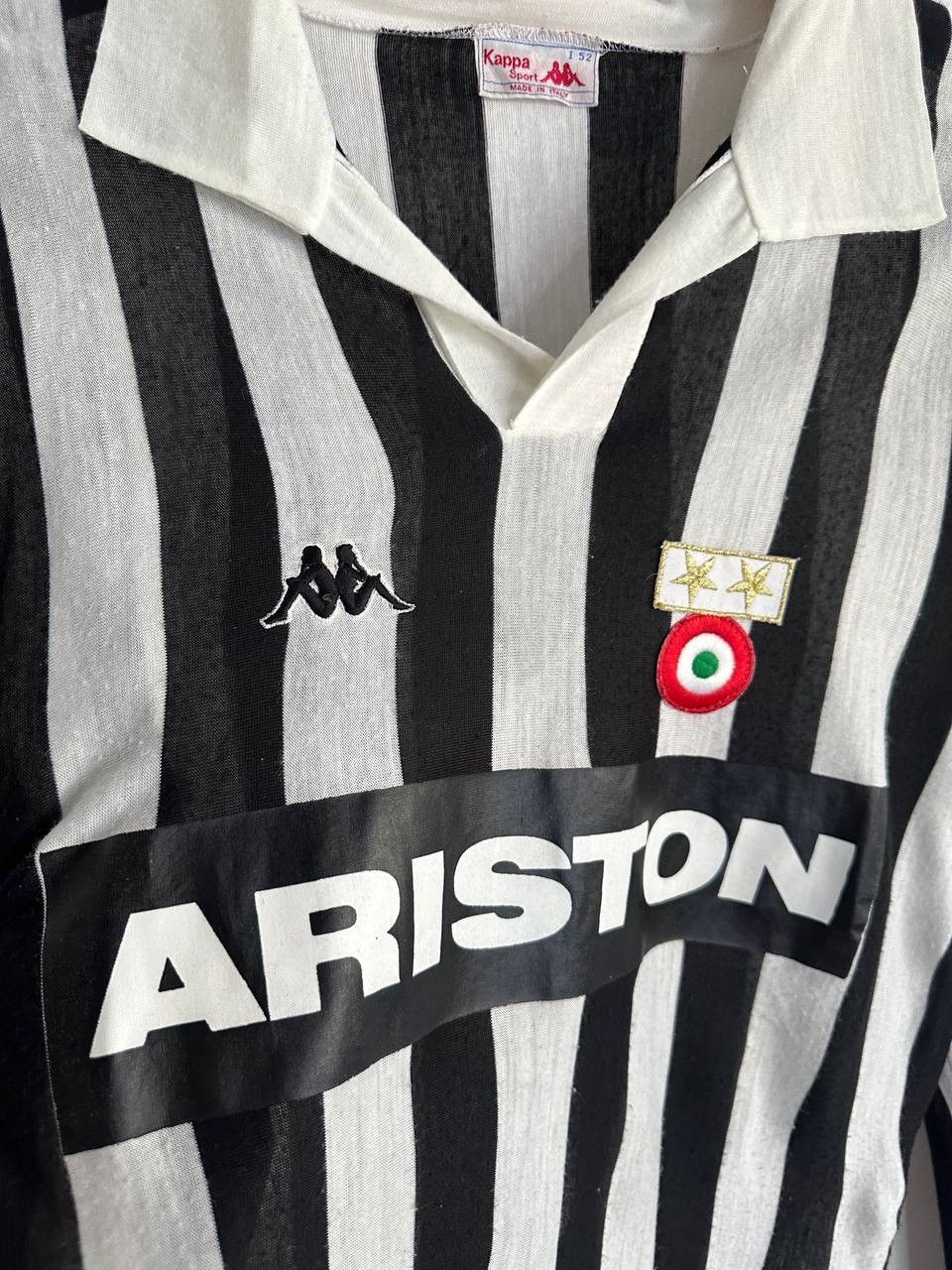 Kappa Kappa Juventus 1983/84 Home Jersey Football Shirt #9 Ariston Size US L / EU 52-54 / 3 - 7 Thumbnail