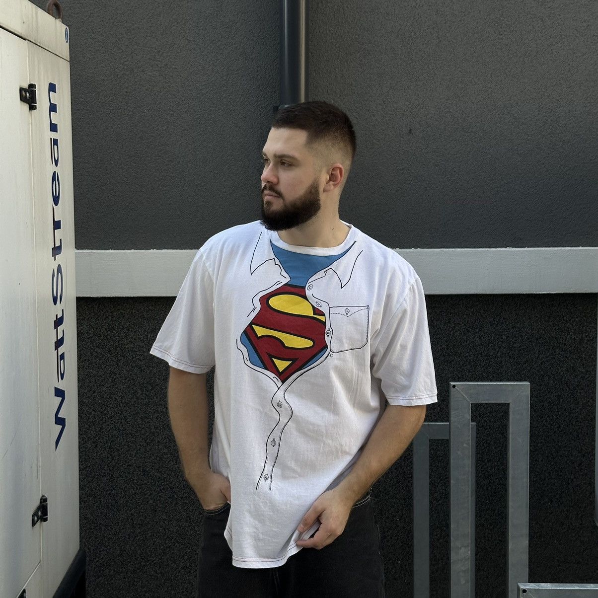 DC Comics × Vintage Vintage DC Super Man T-shirts Joke Humor Cartoon Comics Size US XXL / EU 58 / 5 - 1 Thumbnail