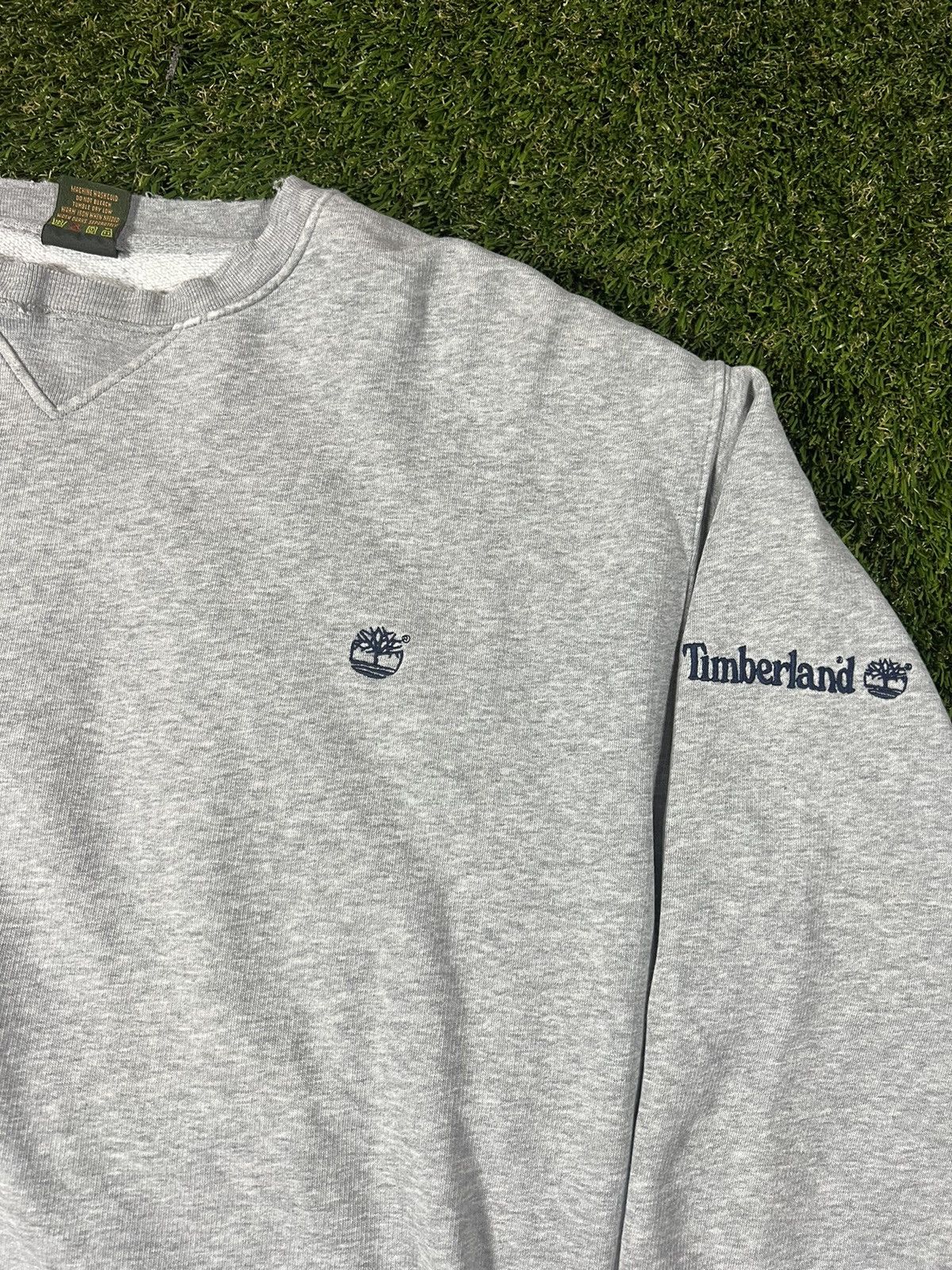 Timberland Vintage 90s Distressed Embroidered Timberland Baggy Crewneck Size US XL / EU 56 / 4 - 2 Thumbnail