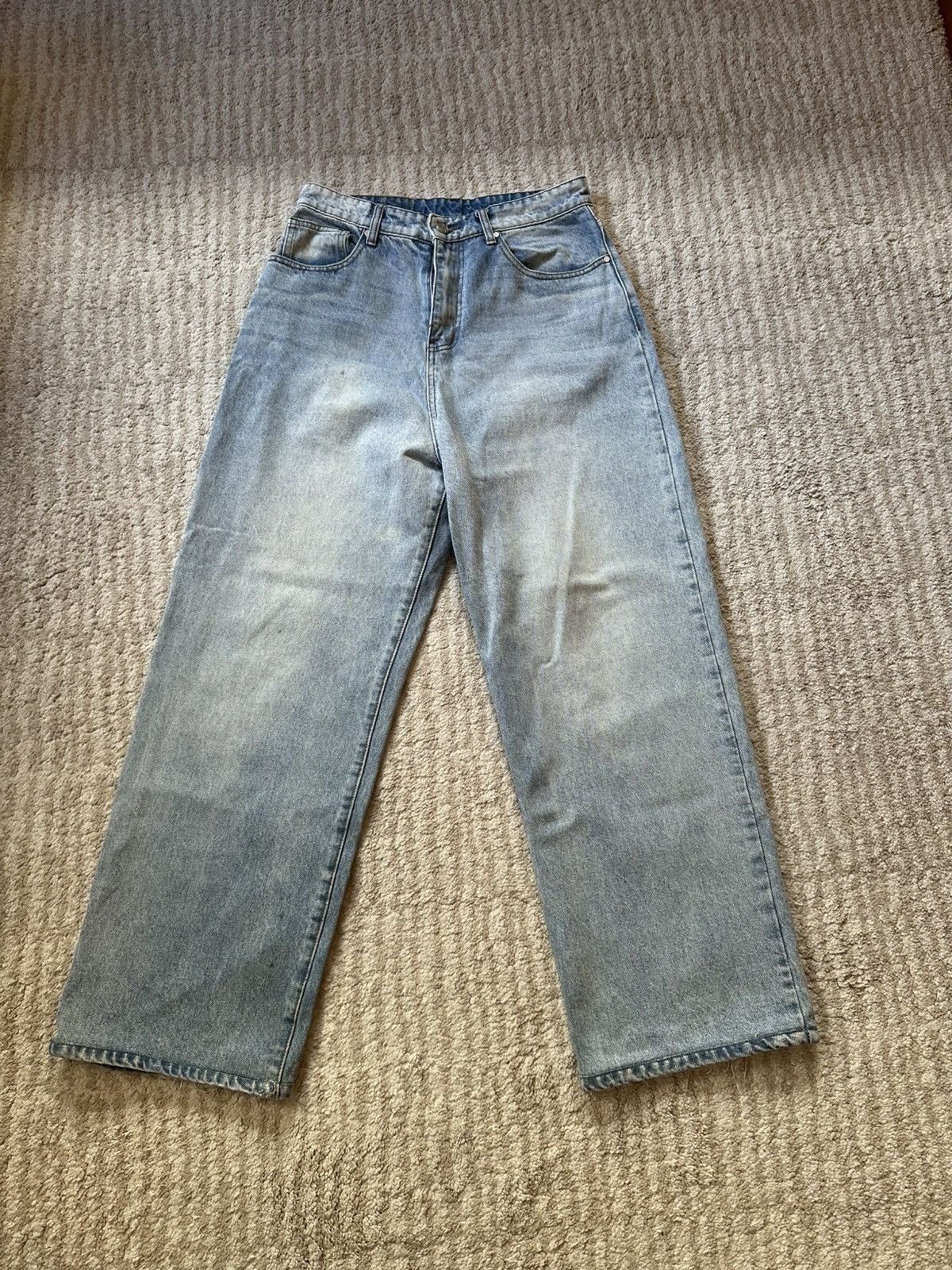 パンツ Basketcase Lax baggy denim LIGHT BLUE 32 Basketcase - Lax Distressed Baggy Denim | HBX