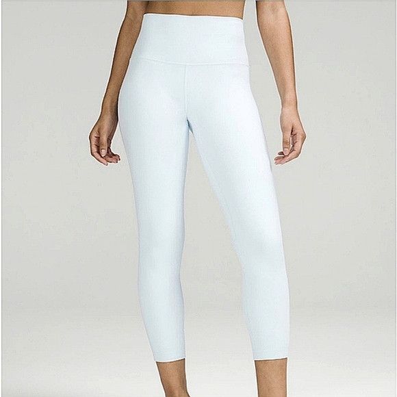 Lululemon Align HR Pant 23" Size 28" / US 6 / IT 42 - 1 Thumbnail