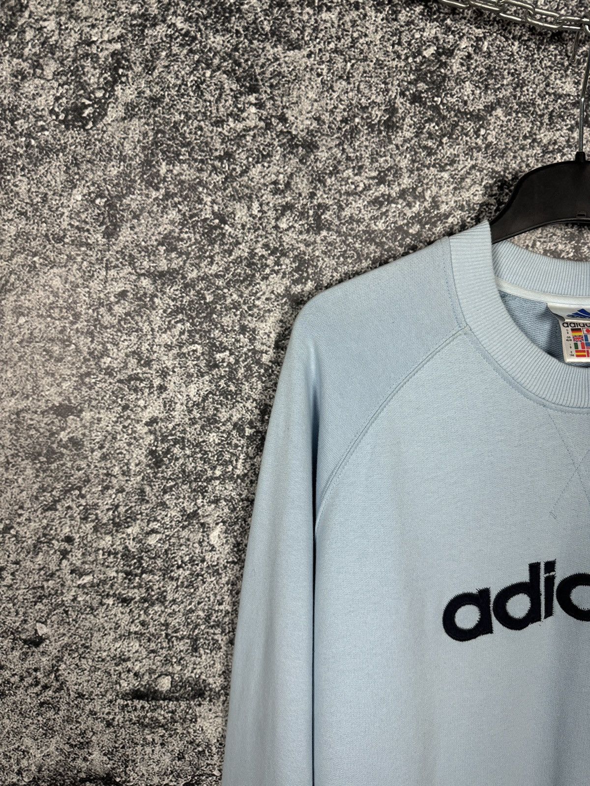Adidas Adidas Crewneck Sweatshirt Vintage 90s Big Logo Retro Y2K XL Size US XL / EU 56 / 4 - 3 Thumbnail