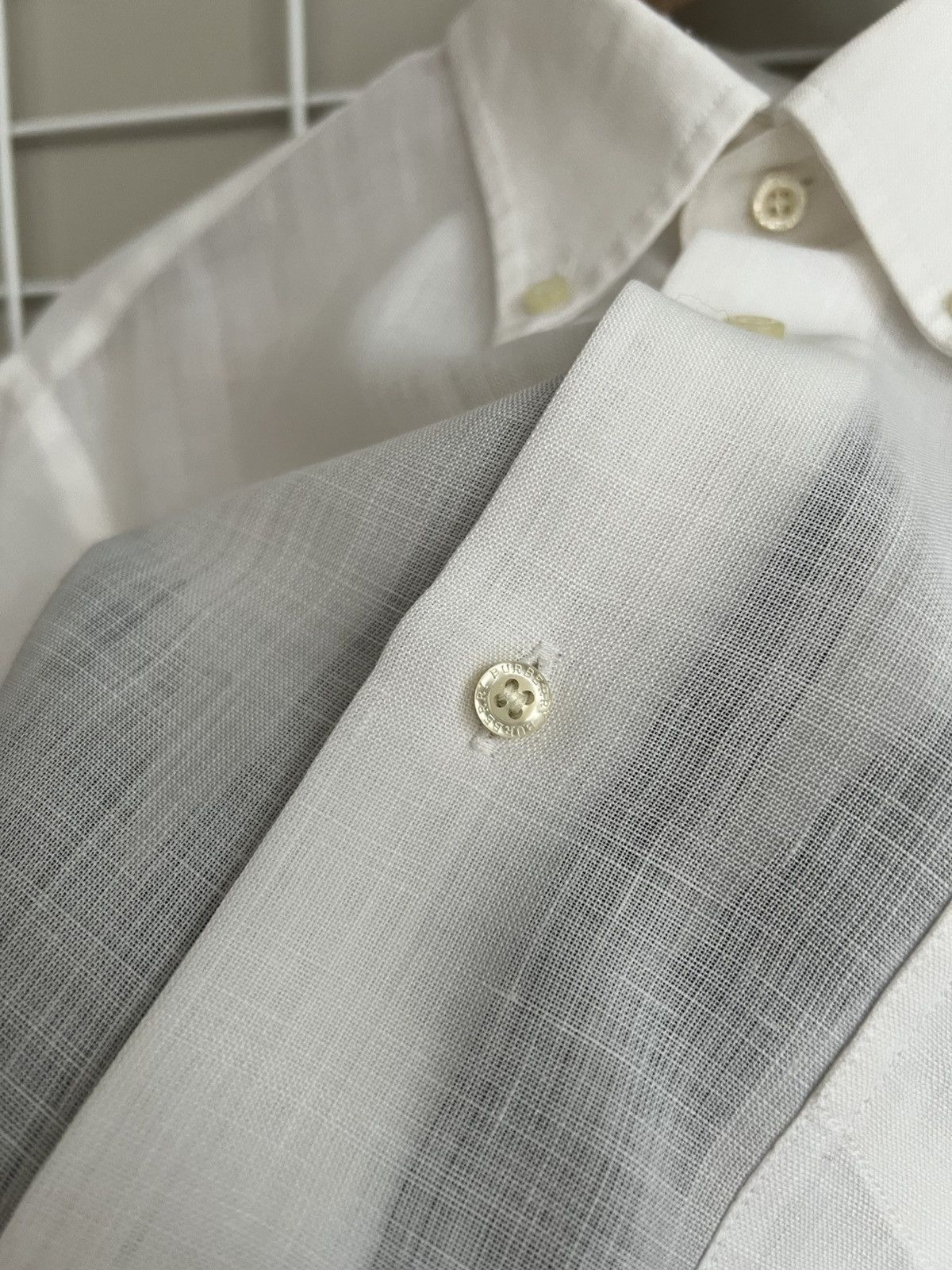 Burberry Burberry London Linen/Polyester Button Shirt Mens Size L Size US L / EU 52-54 / 3 - 10 Thumbnail