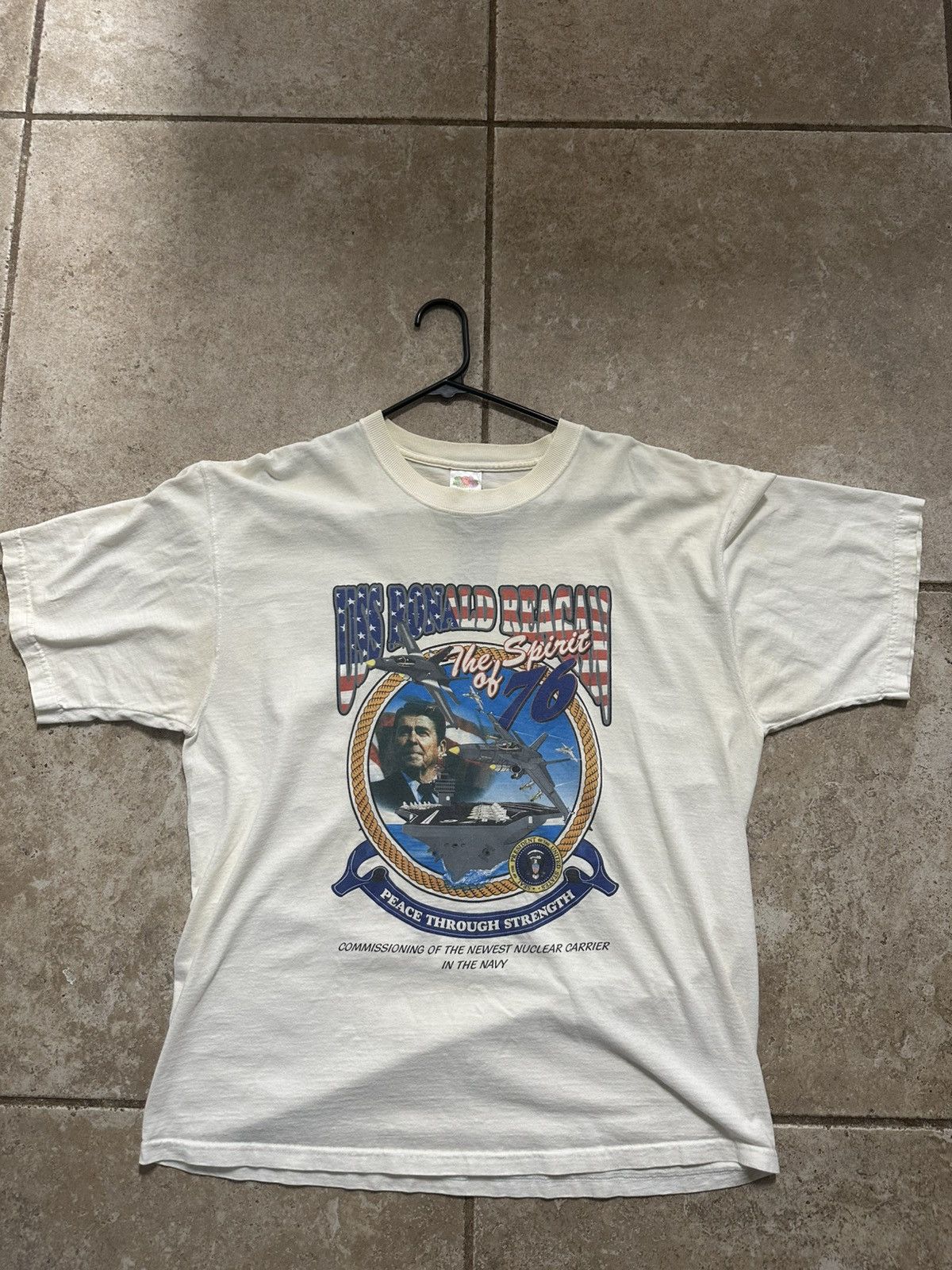 Vintage USS Ronald Reagan Vintage Tee Size US XL / EU 56 / 4 - 1 Thumbnail