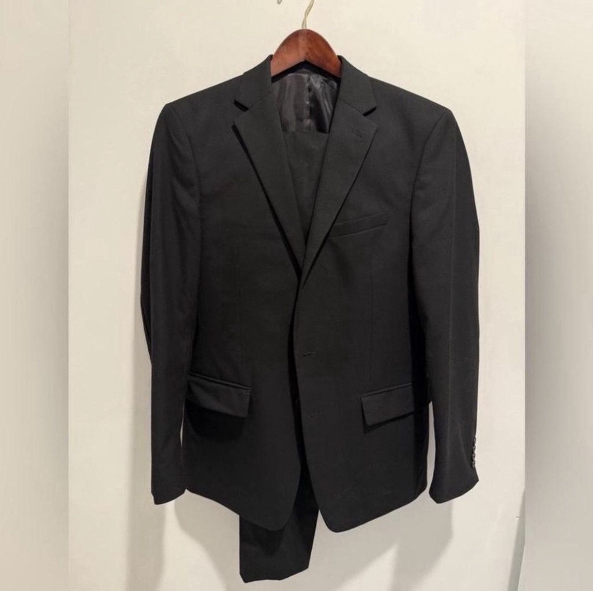 Calvin Klein Calvin Klein Black Slim Fit Suit Size 42L - 1 Thumbnail