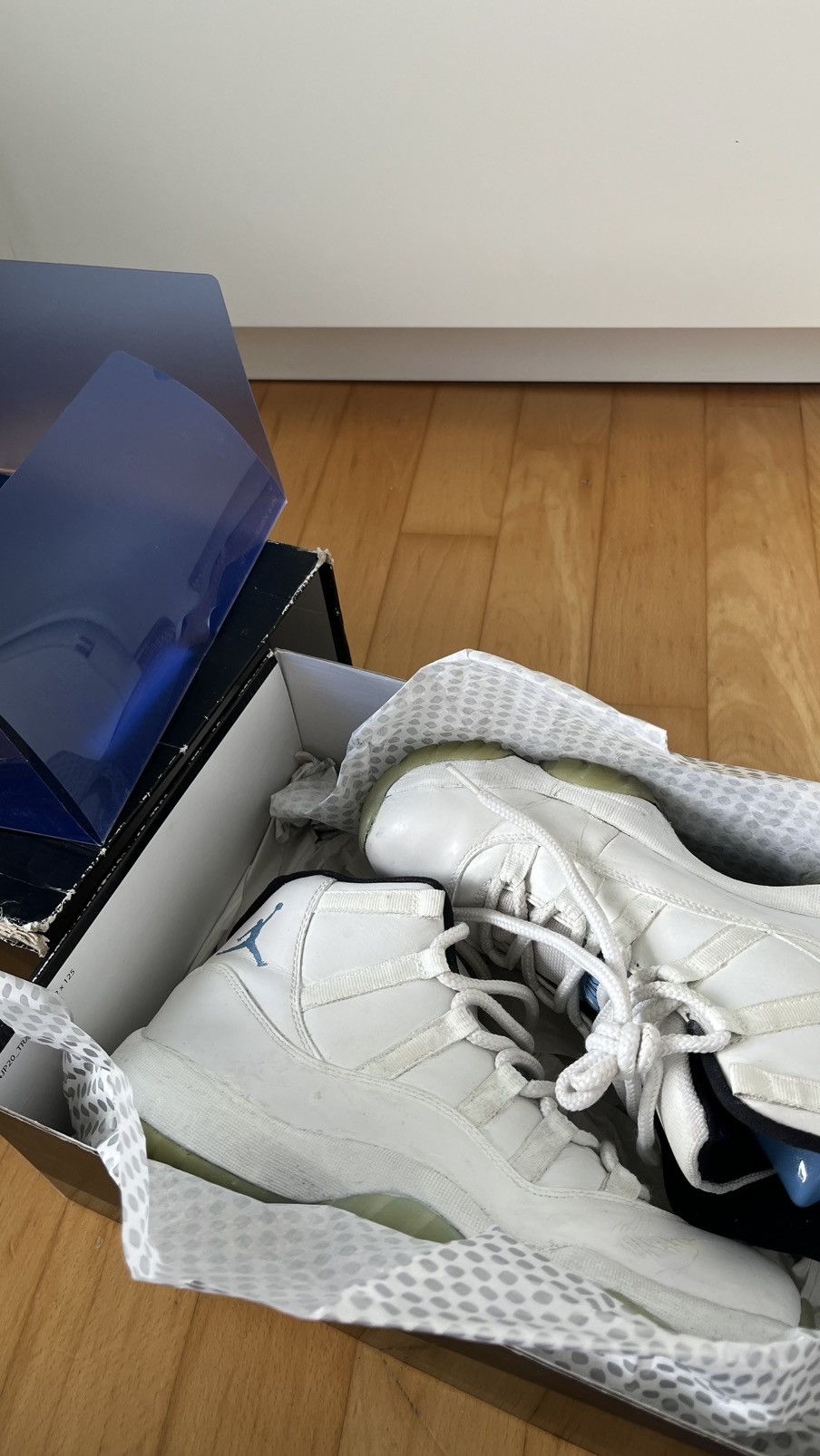 Jordan Brand Nike Air Jordan 11 Legend Blue Colombia Size US 8.5 / EU 41-42 - 7 Thumbnail