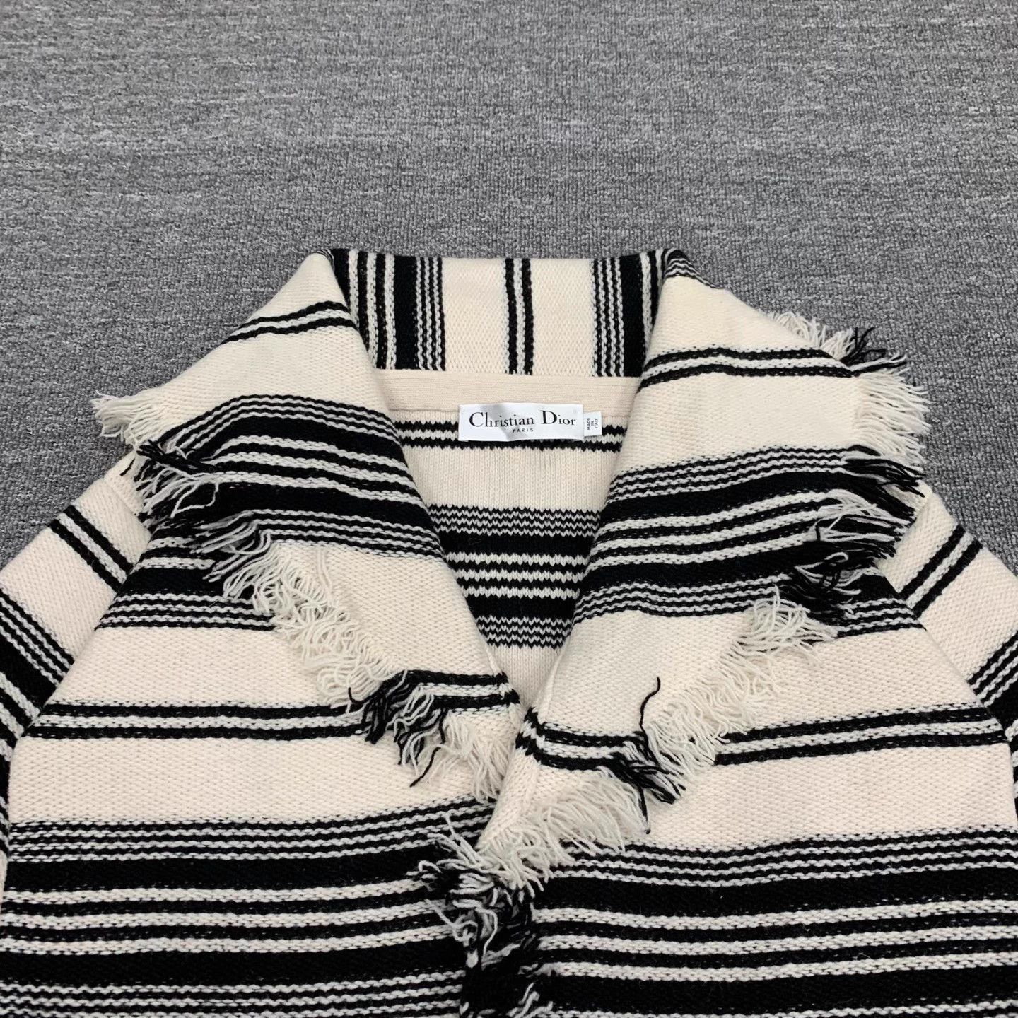 Dior Dior Black White Stripe Wool Fringe Cardi Shawl 36 Size XS / US 0-2 / IT 36-38 - 9 Thumbnail