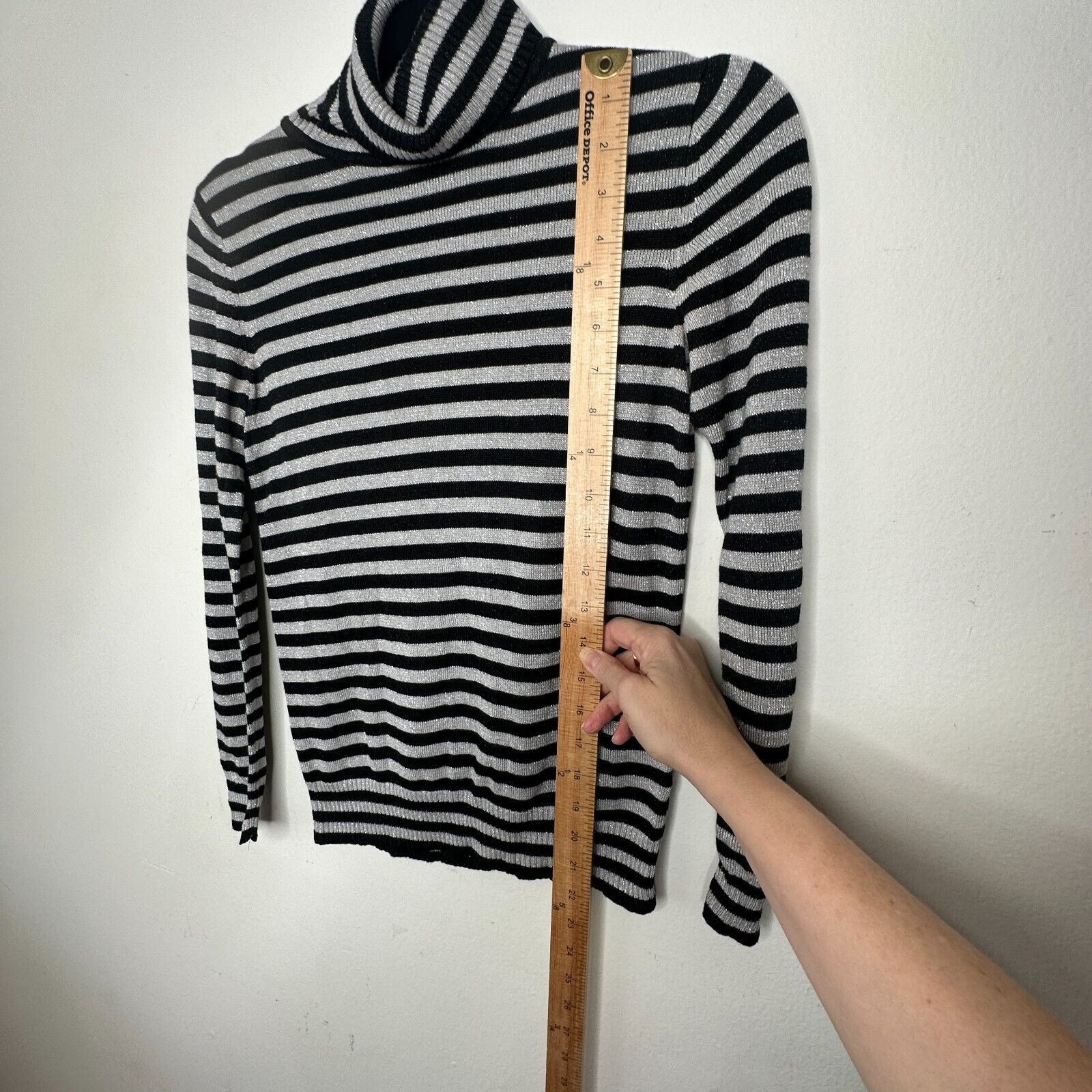Other Joseph A. Silver Black Stripe Metallic Turtleneck Sweater PP Size S / US 4 / IT 40 - 5 Thumbnail
