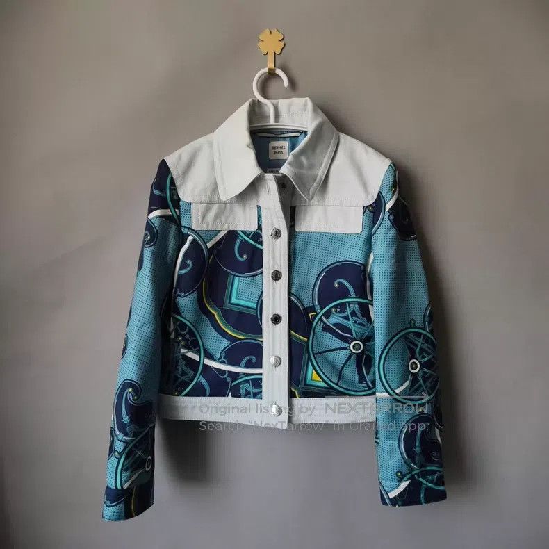Hermes Hermes Blue and White Color Block, Wheel Print, Jacket Coa Size XXS / US 00 / IT 34 - 1 Thumbnail