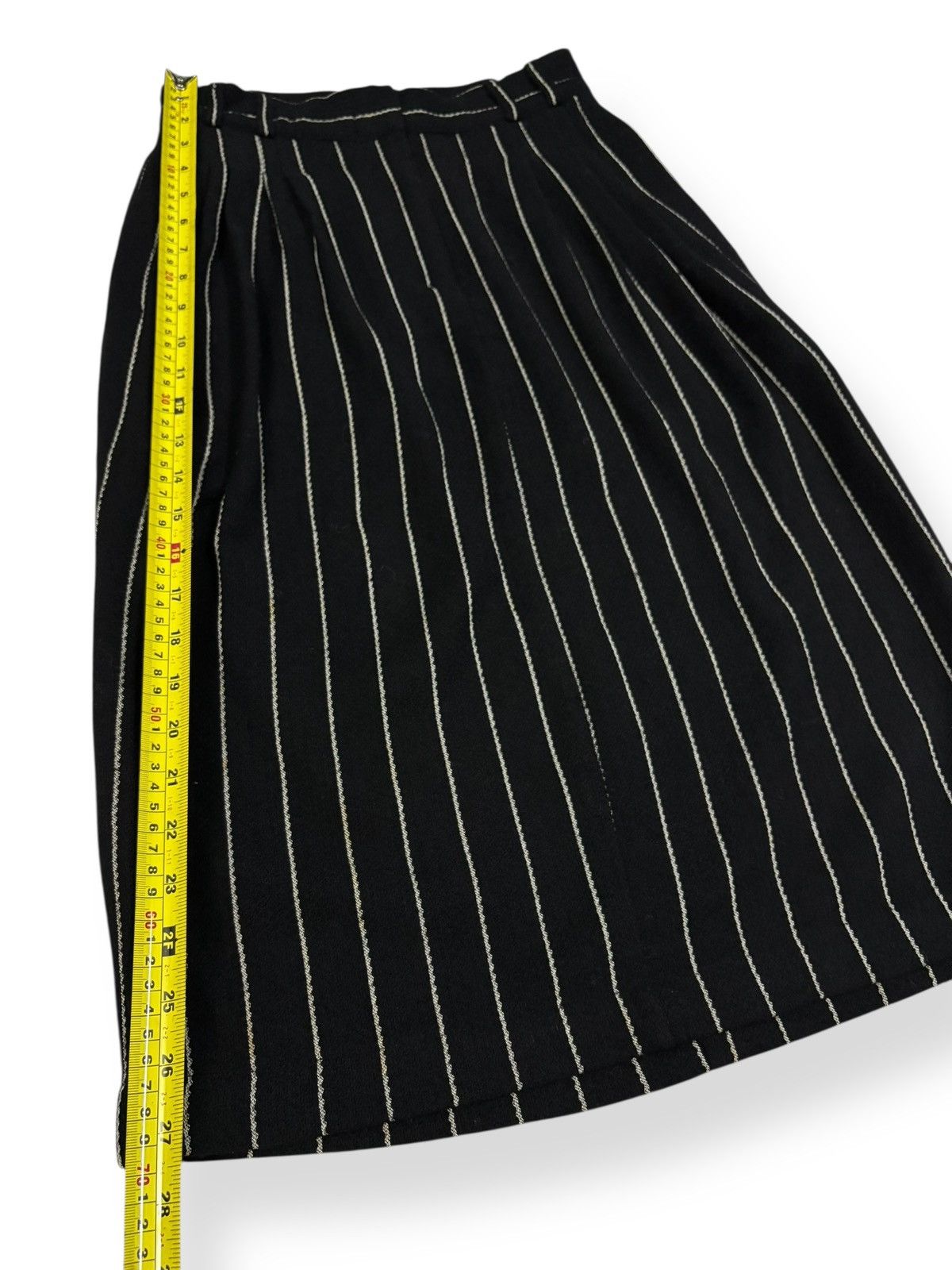 Versace Vintage Gianni Versace Striped Wool Pleated Wrap Midi Skirt Size 26" / US 2 / IT 38 - 9 Thumbnail