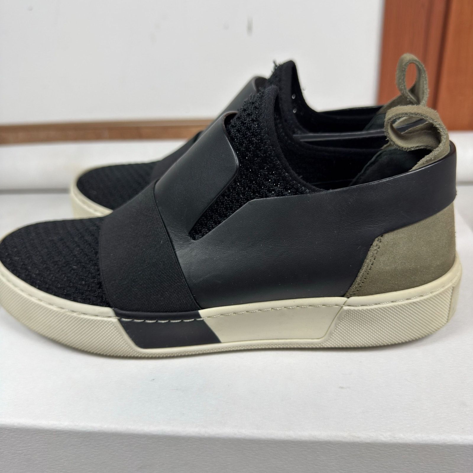 Balenciaga Balenciaga Black Slip On Sneakers Shoes 39 Size US 9 / IT 39 - 4 Thumbnail