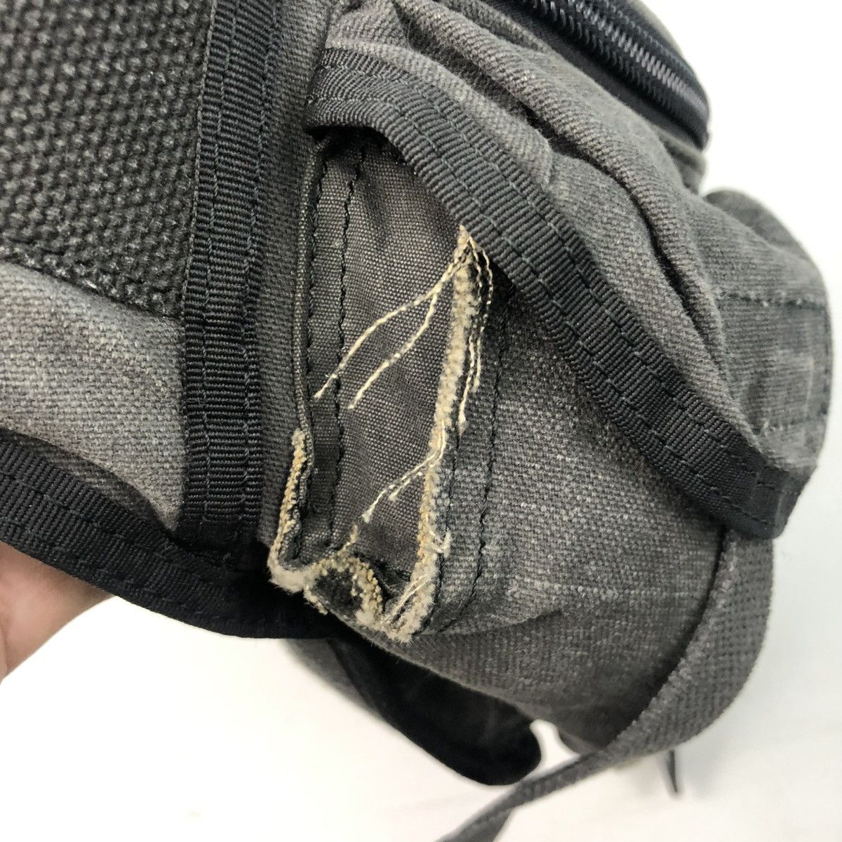 Japanese Brand ‼️YES‼️ TOUGH JEANSMITH MILITARY CROSSBODY WAISTBAG Size ONE SIZE - 7 Thumbnail