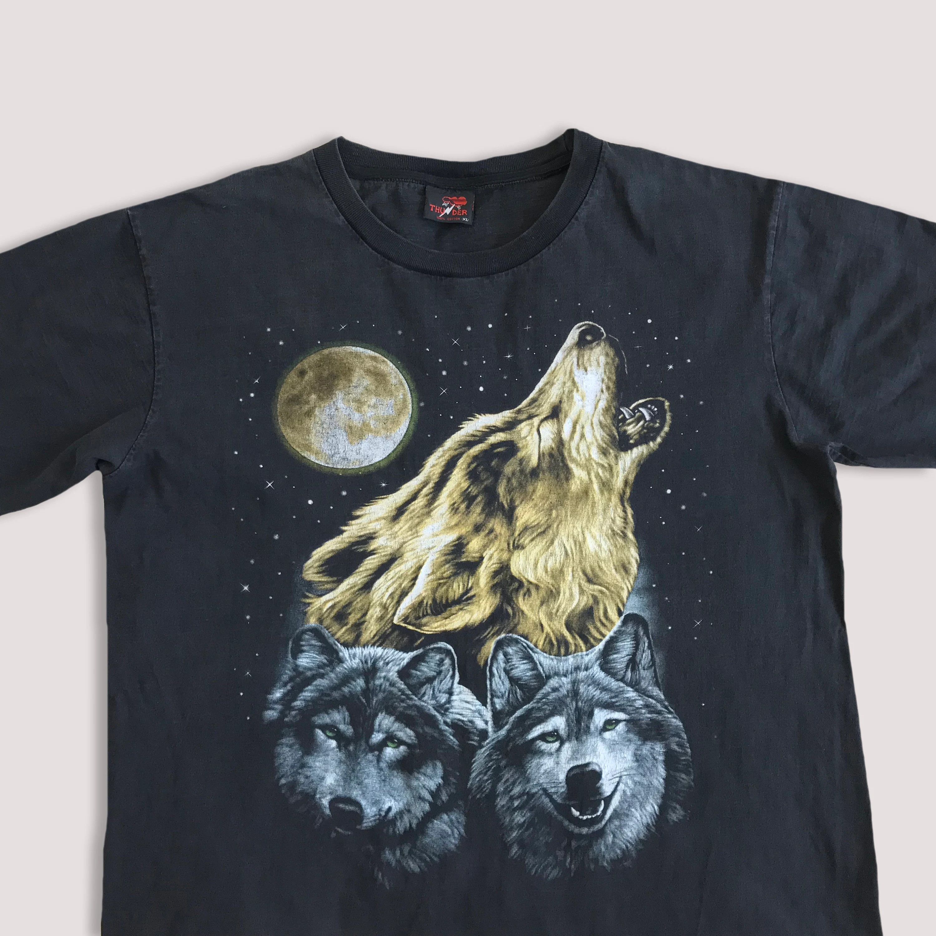 Vintage 90s Wolf Pack T shirt Thunder Tee Double Side Nature Wolfs Size US XL / EU 56 / 4 - 7 Thumbnail