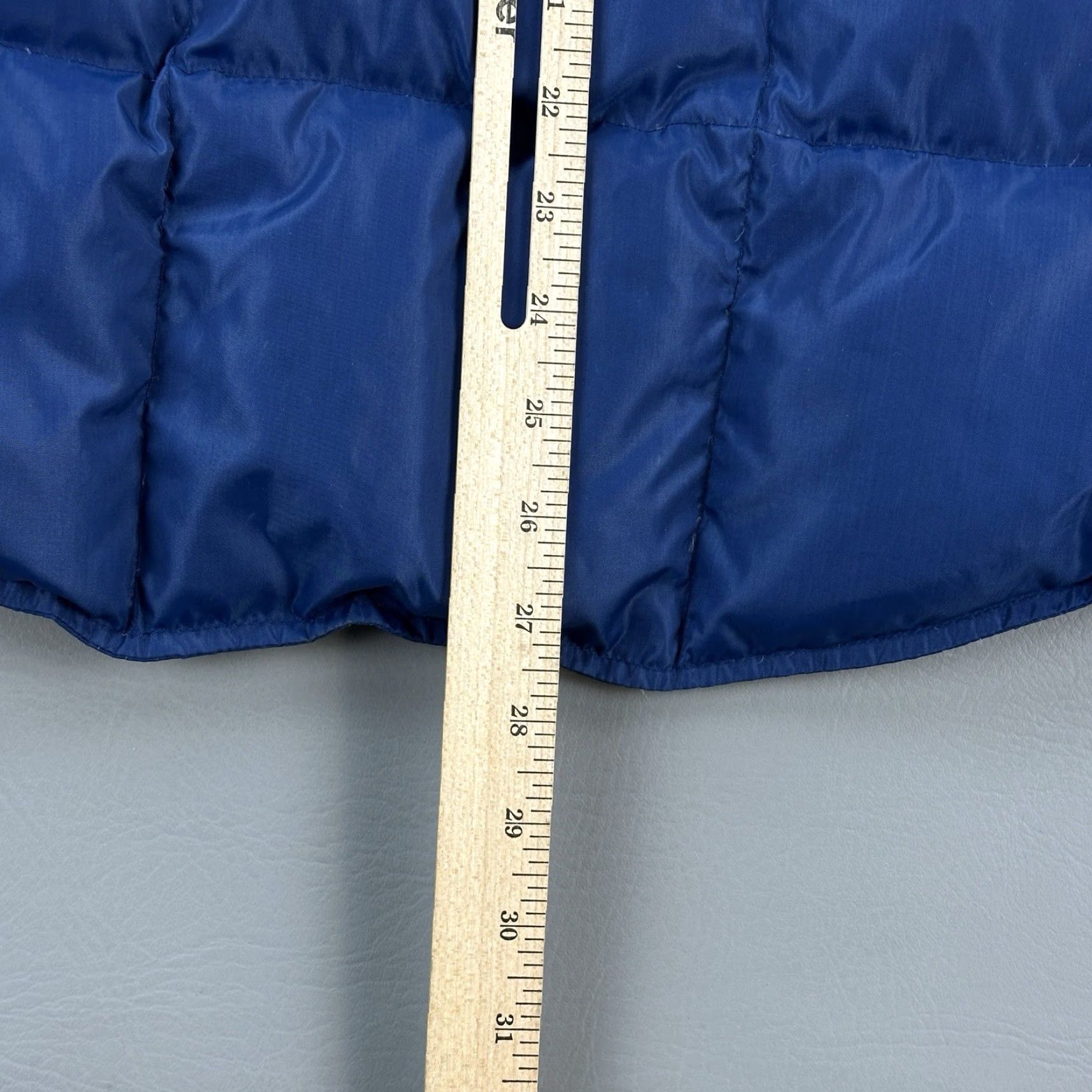 Lands' End VINTAGE Lands End Vest Unisex Medium Blue Goose Down Quilted Snap Front Puffer Size US M / EU 48-50 / 2 - 7 Thumbnail