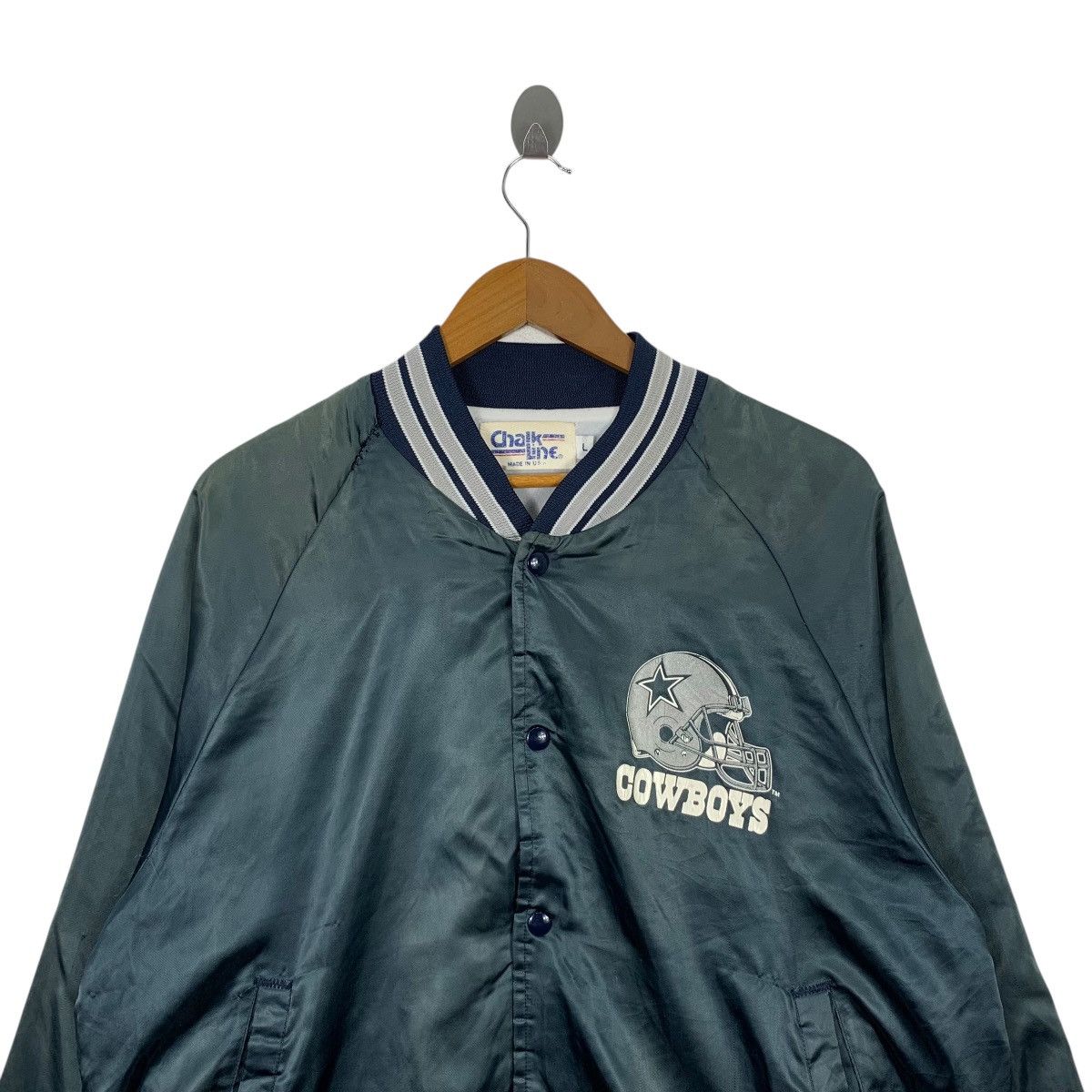 NFL Vintage DALLAS COWBOYS Chalk Line Made In Usa Varsity Jacket Size US L / EU 52-54 / 3 - 4 Thumbnail