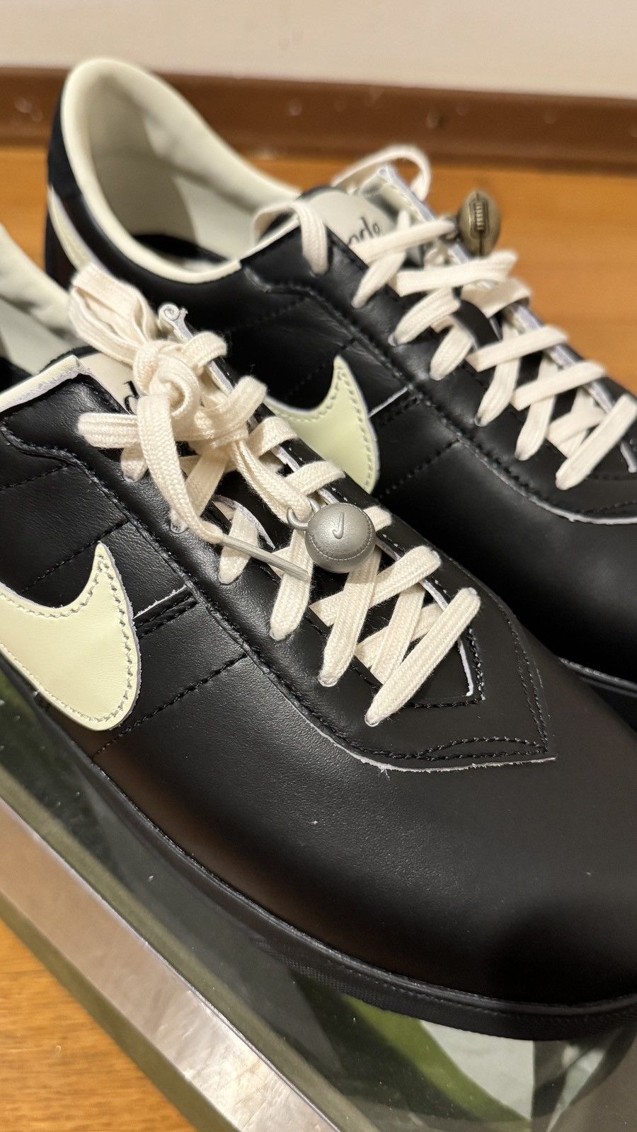 Bode × Nike Nike x Bode Astro Grabber Coconut Milk Size US 9.5 / IT 39.5 - 7 Thumbnail
