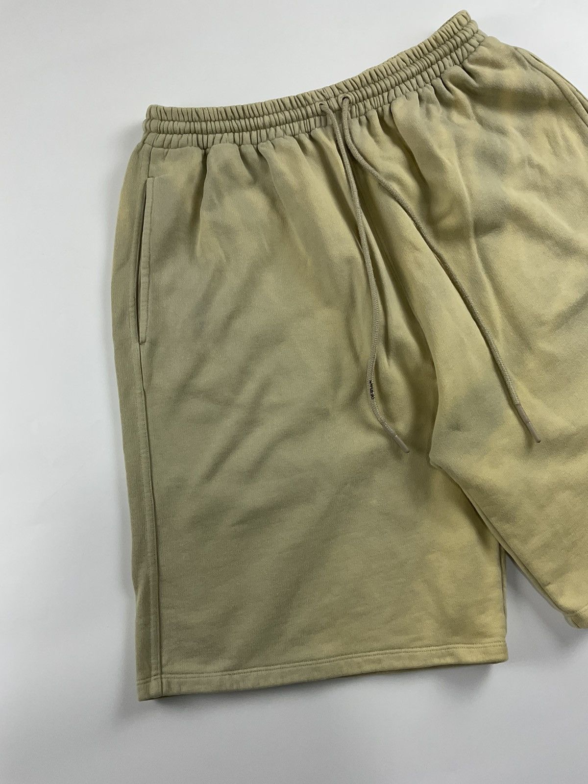 Off-White Off White Diagonal Sweatshort Size US 34 / EU 50 - 3 Thumbnail