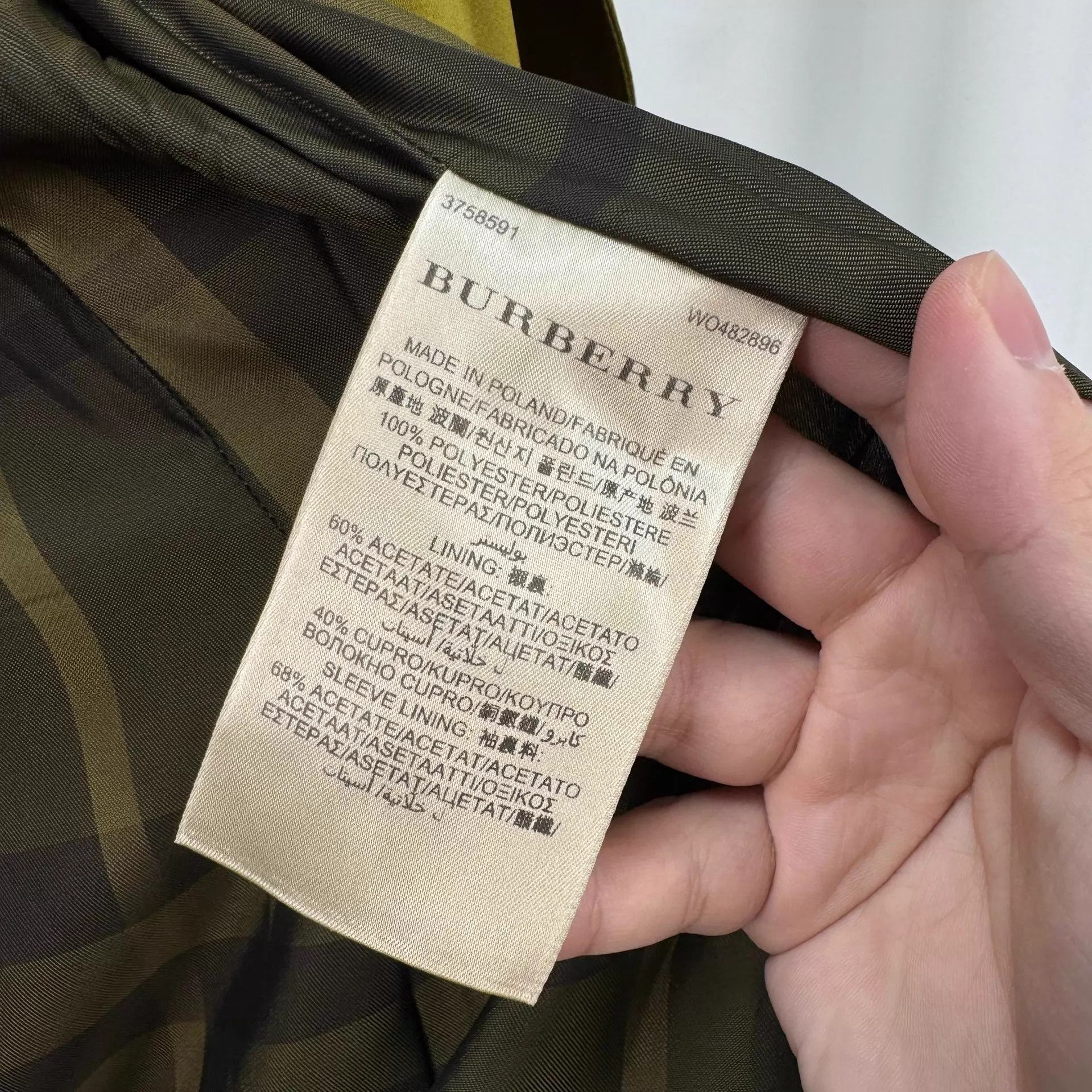 Burberry Burberry Satin Double-Breasted Trench UK10 New Size M / US 6-8 / IT 42-44 - 8 Thumbnail