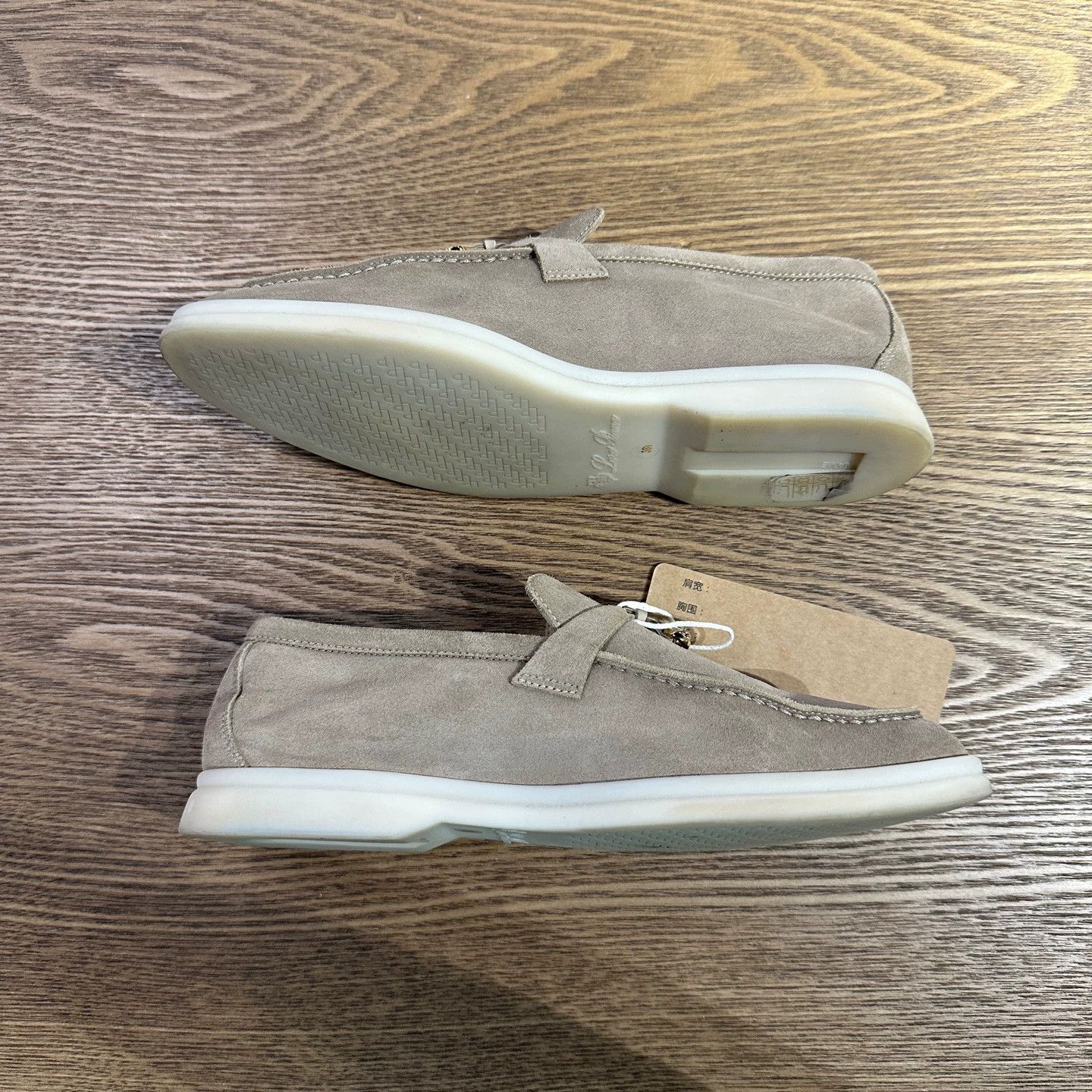 Loro Piana Loro Piana may189 Lambskin Classic Turnlock Loafer 38.5 Size US 8 / IT 38 - 4 Thumbnail