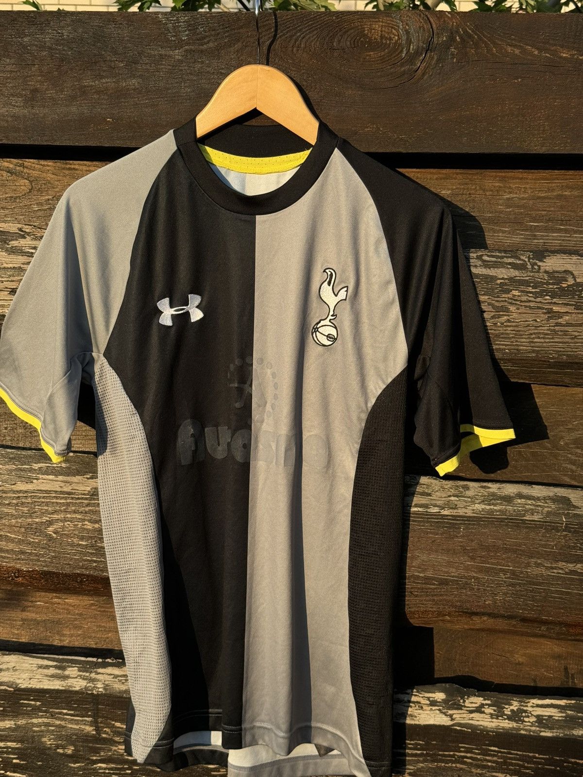 Under Armour 2012 Under Armour Tottenham soccer jersey vintage Size US S / EU 44-46 / 1 - 6 Thumbnail