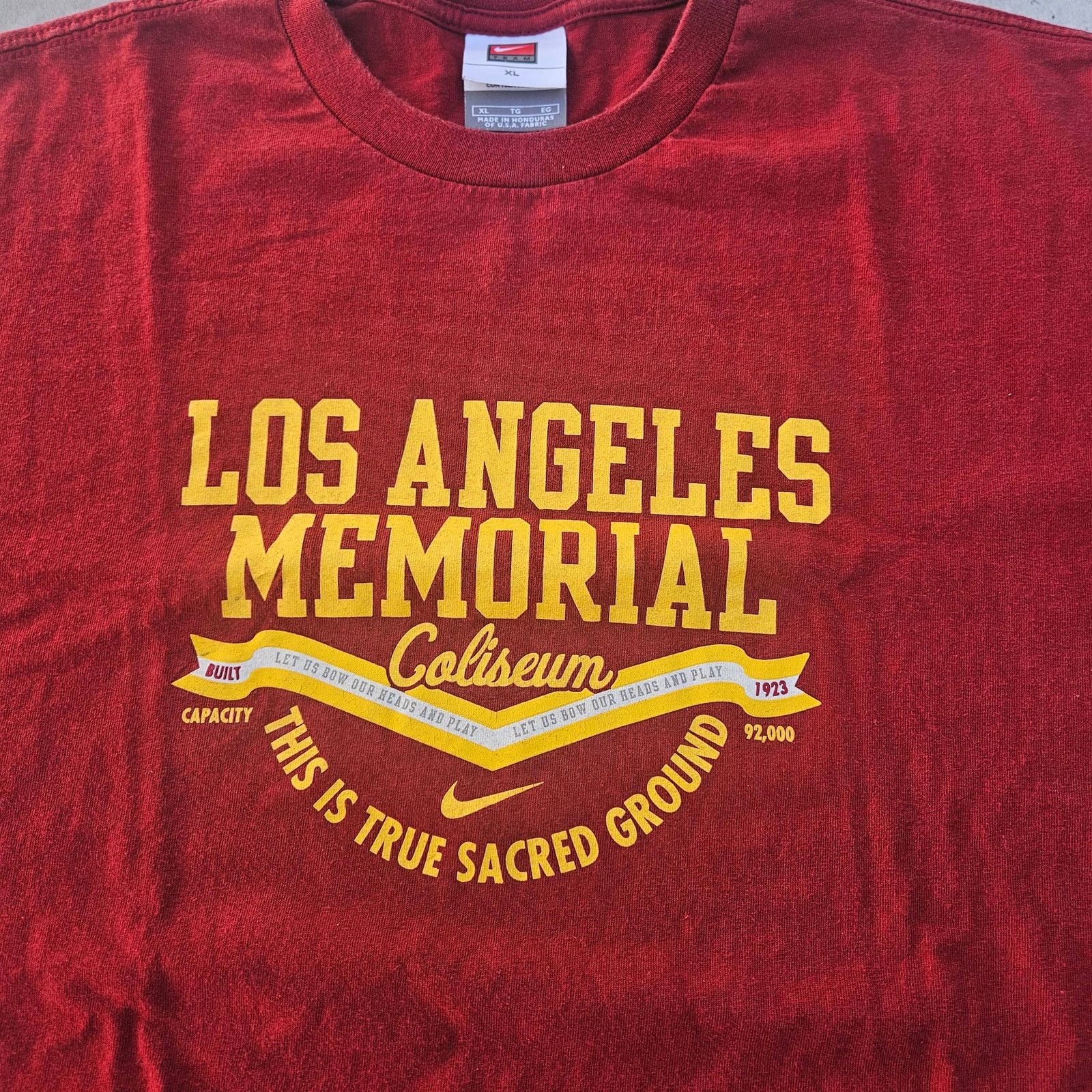 Nike Vintage Nike Teams USC T-Shirt Size Men's XL Red Size US XL / EU 56 / 4 - 2 Thumbnail