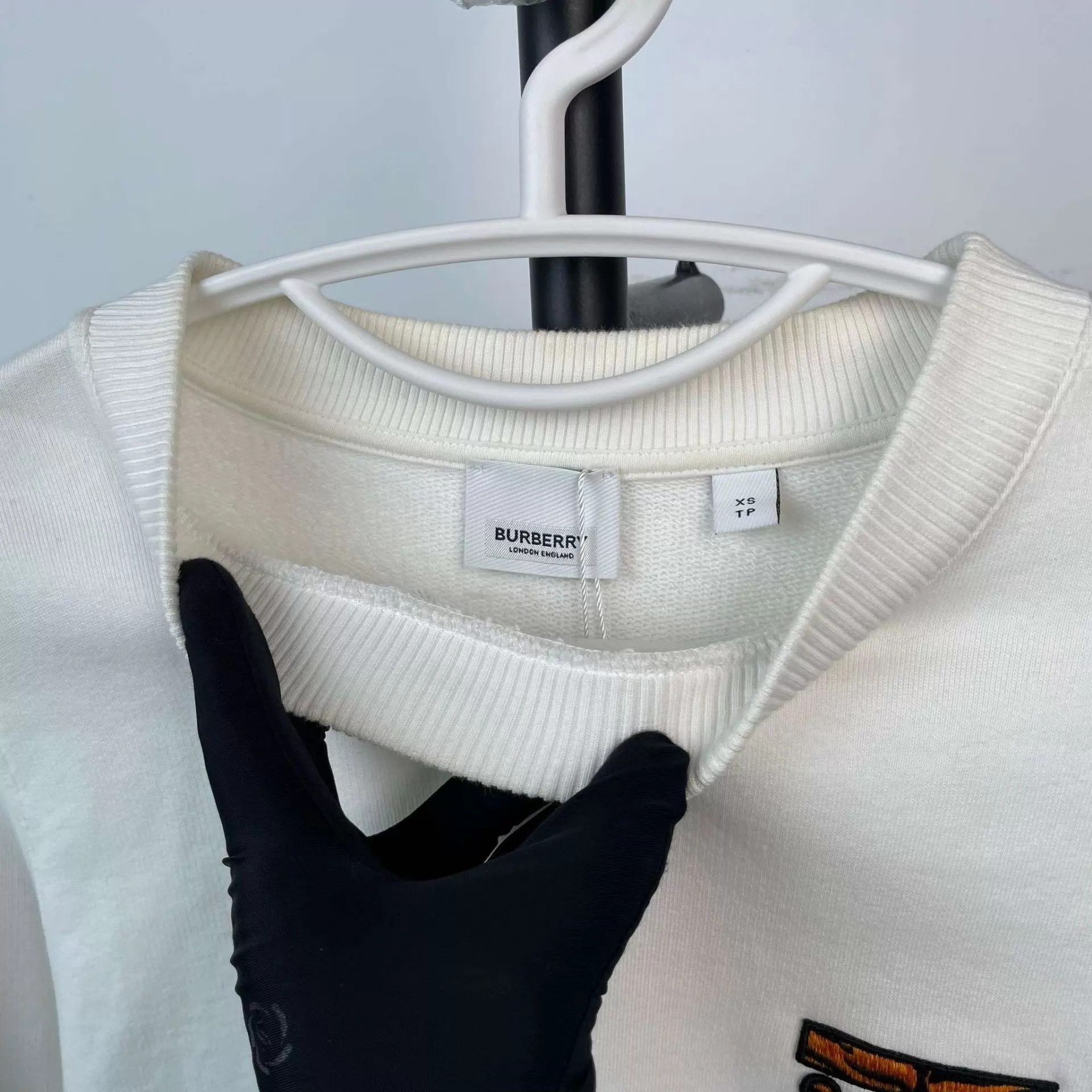 Burberry Burberry White Hoodie XS Size US XS / EU 42 / 0 - 9 Thumbnail